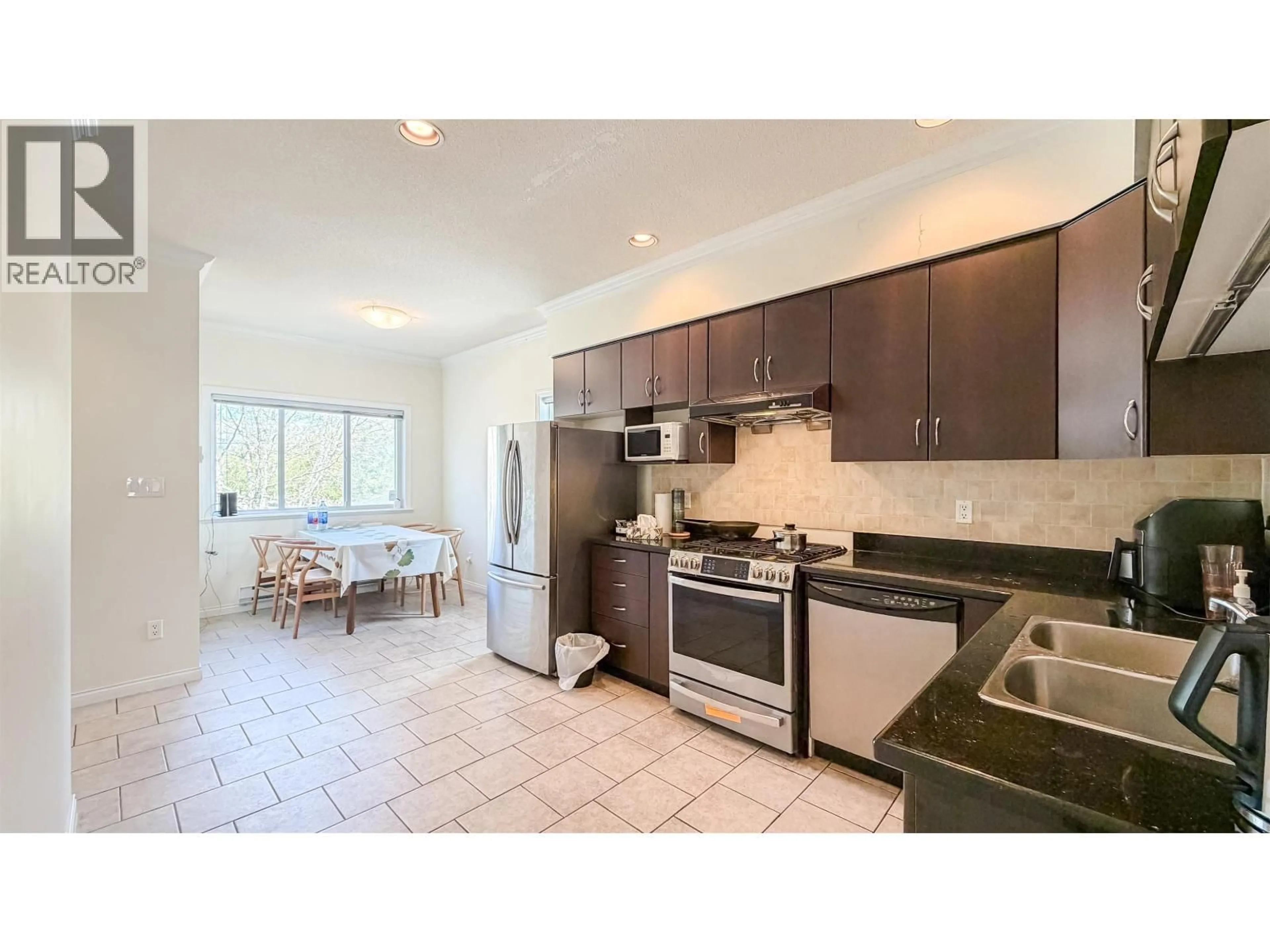 Standard kitchen, ceramic/tile floor for 1 - 9420 FERNDALE ROAD, Richmond British Columbia V6Y0A7