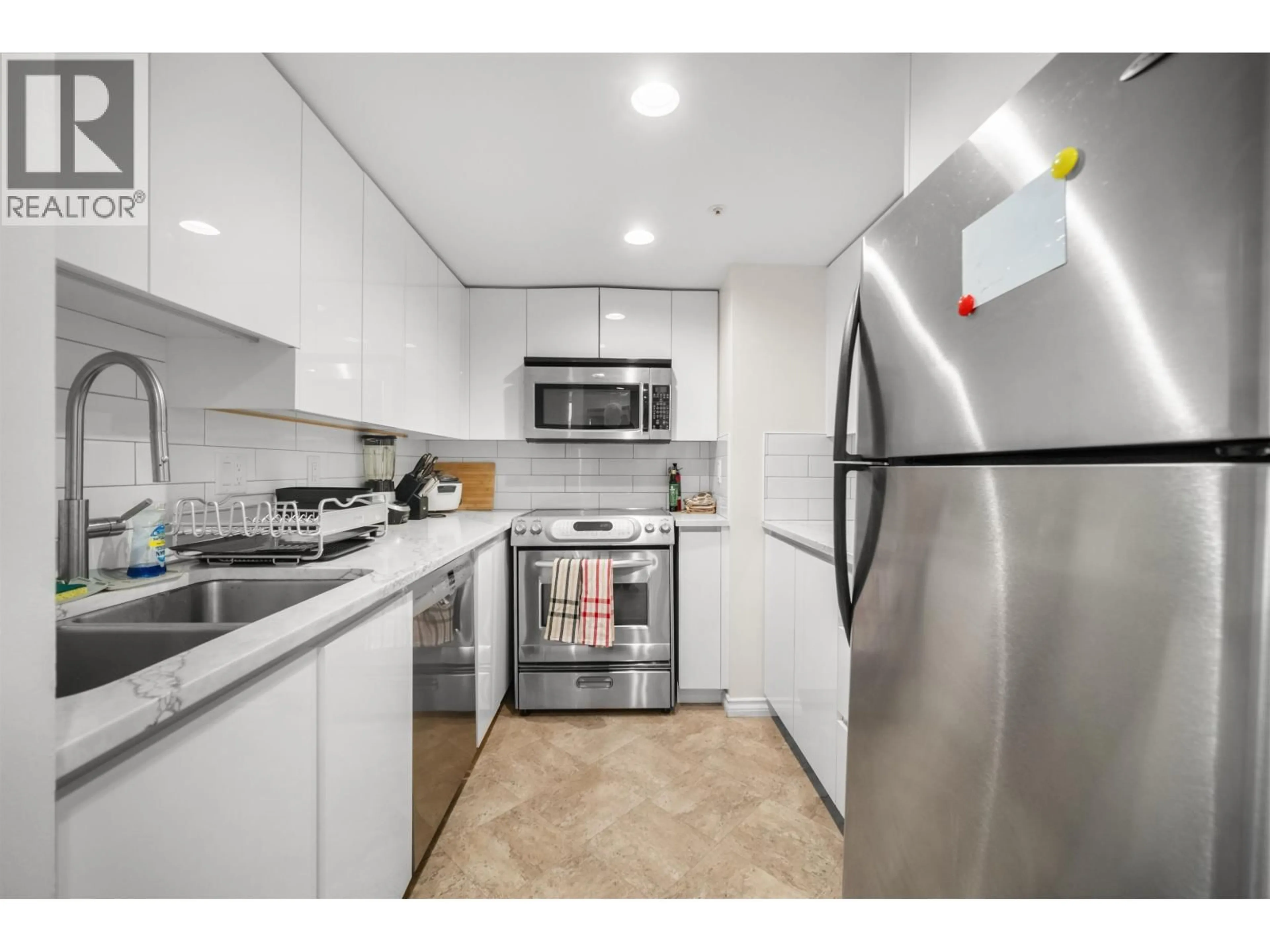 Standard kitchen, unknown for 2204 - 183 KEEFER PLACE, Vancouver British Columbia V6B6B9
