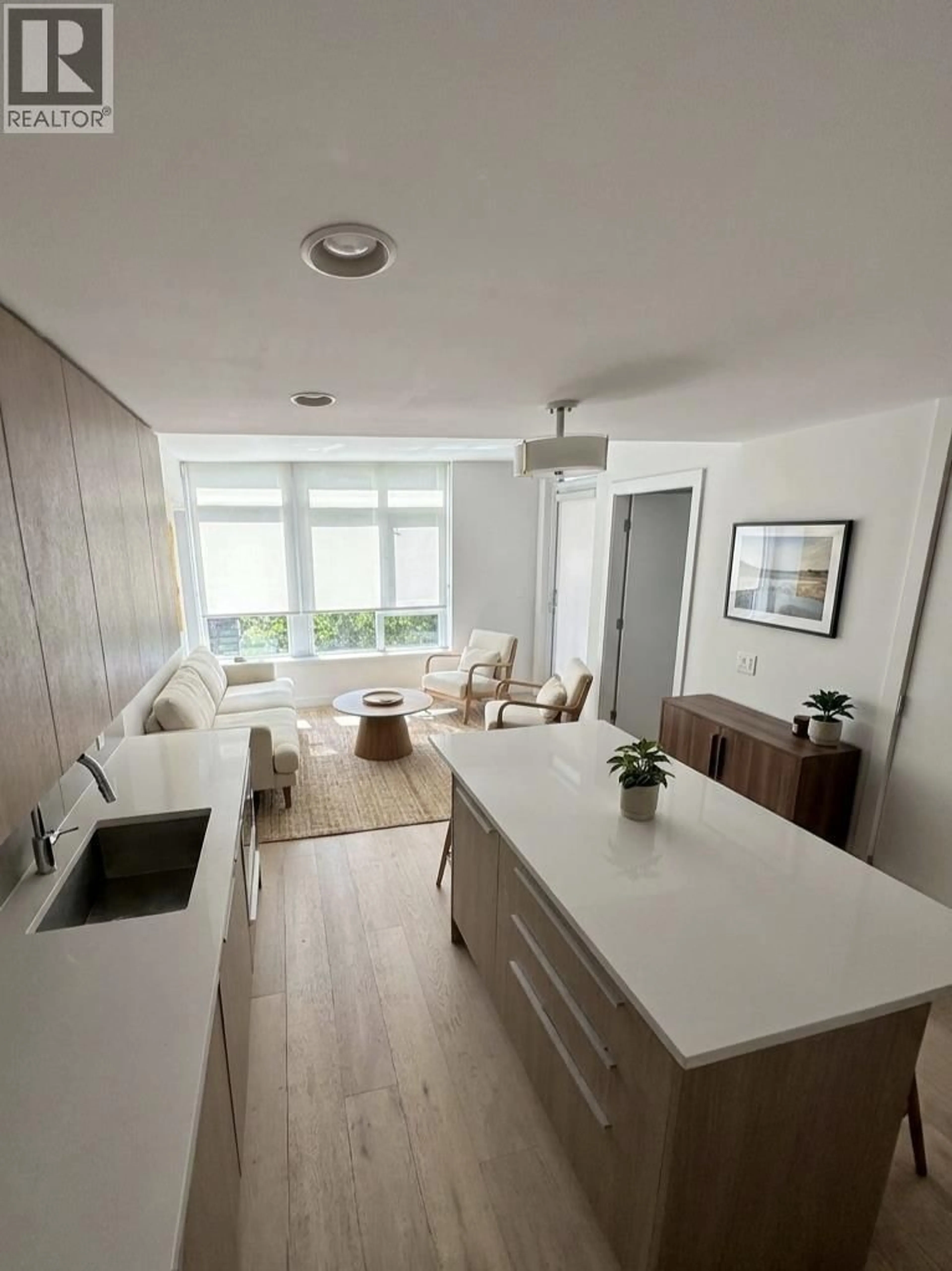 A pic of a room for 204 - 2738 LIBRARY LANE, North Vancouver British Columbia V7J0B3