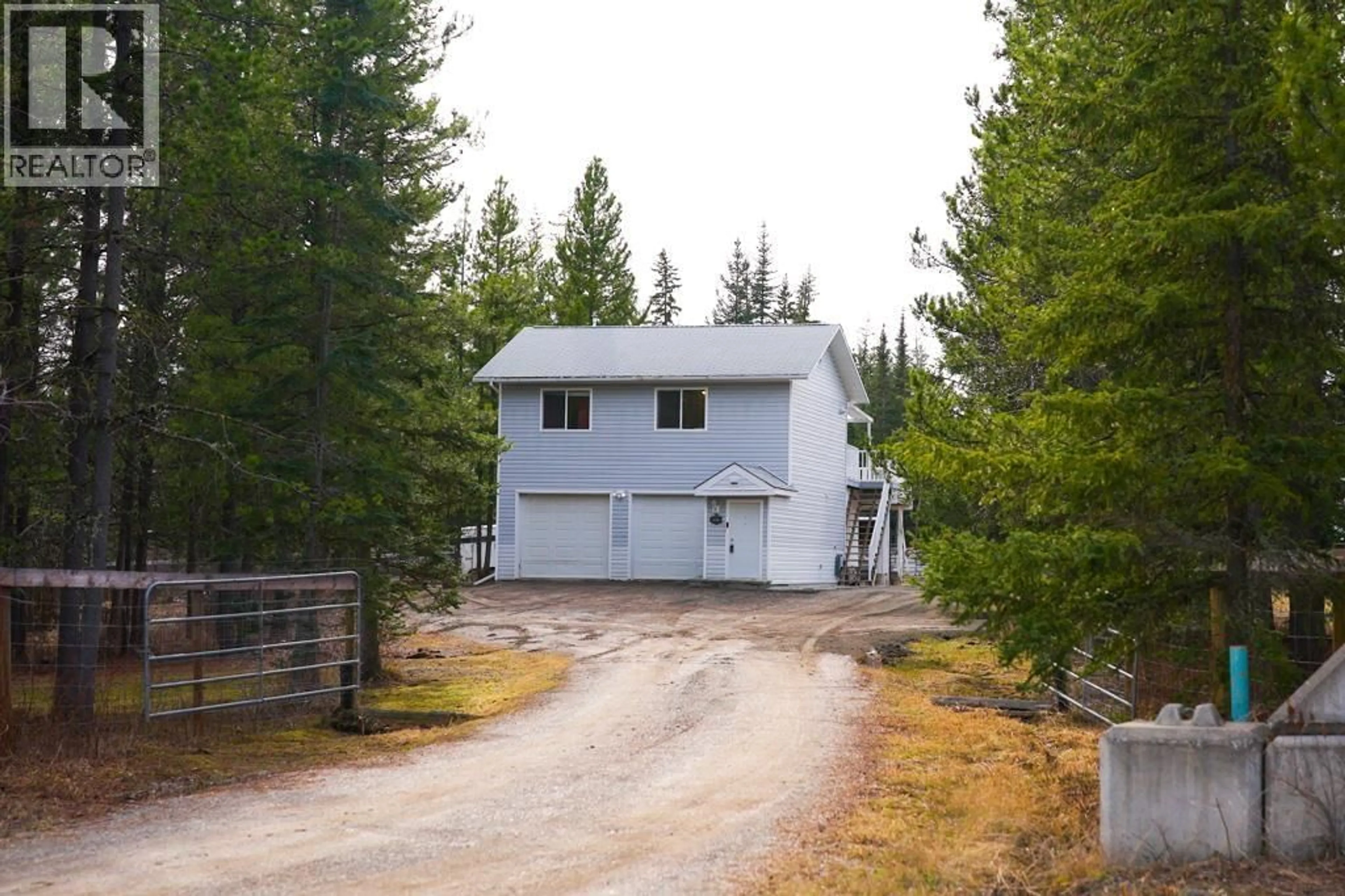Shed for 9035 COLUMBIA ROAD, Prince George British Columbia V2N6E1