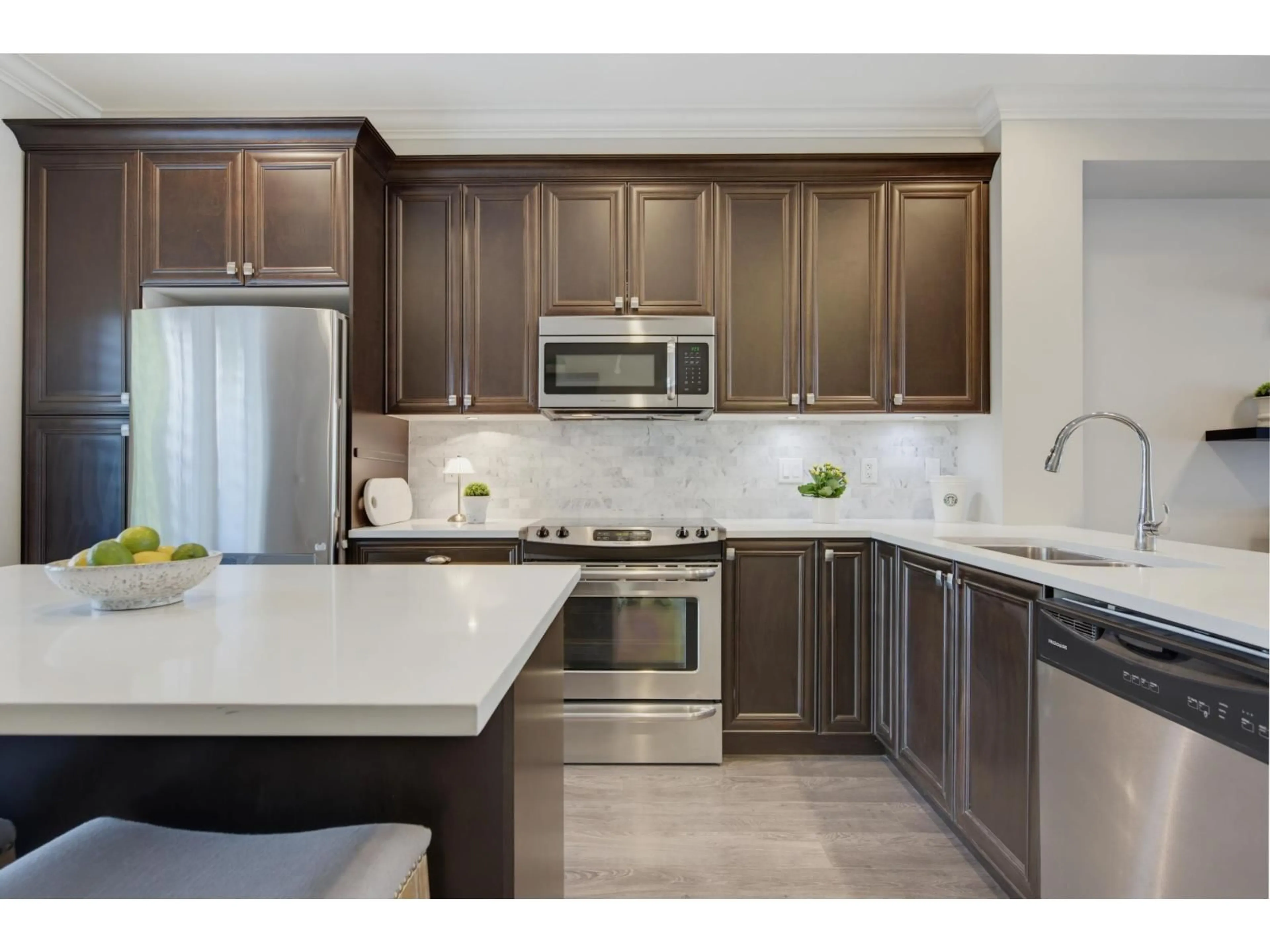 Contemporary kitchen, ceramic/tile floor for 29 - 19180 65 AVENUE, Surrey British Columbia V4N6M5