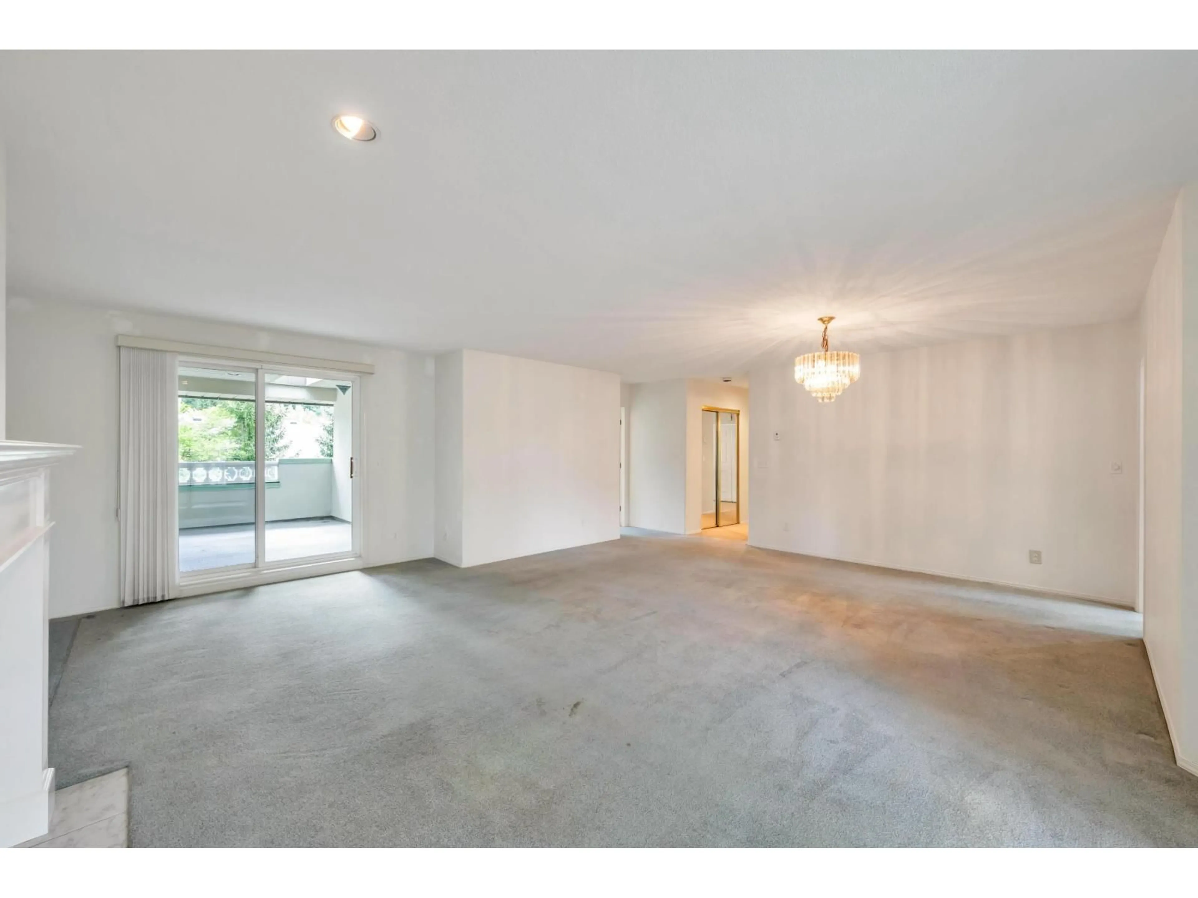 A pic of a room for 234 - 13888 70 AVENUE, Surrey British Columbia V3W0R8