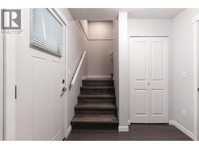 2104 - 11295 PAZARENA PLACE, Maple Ridge 4