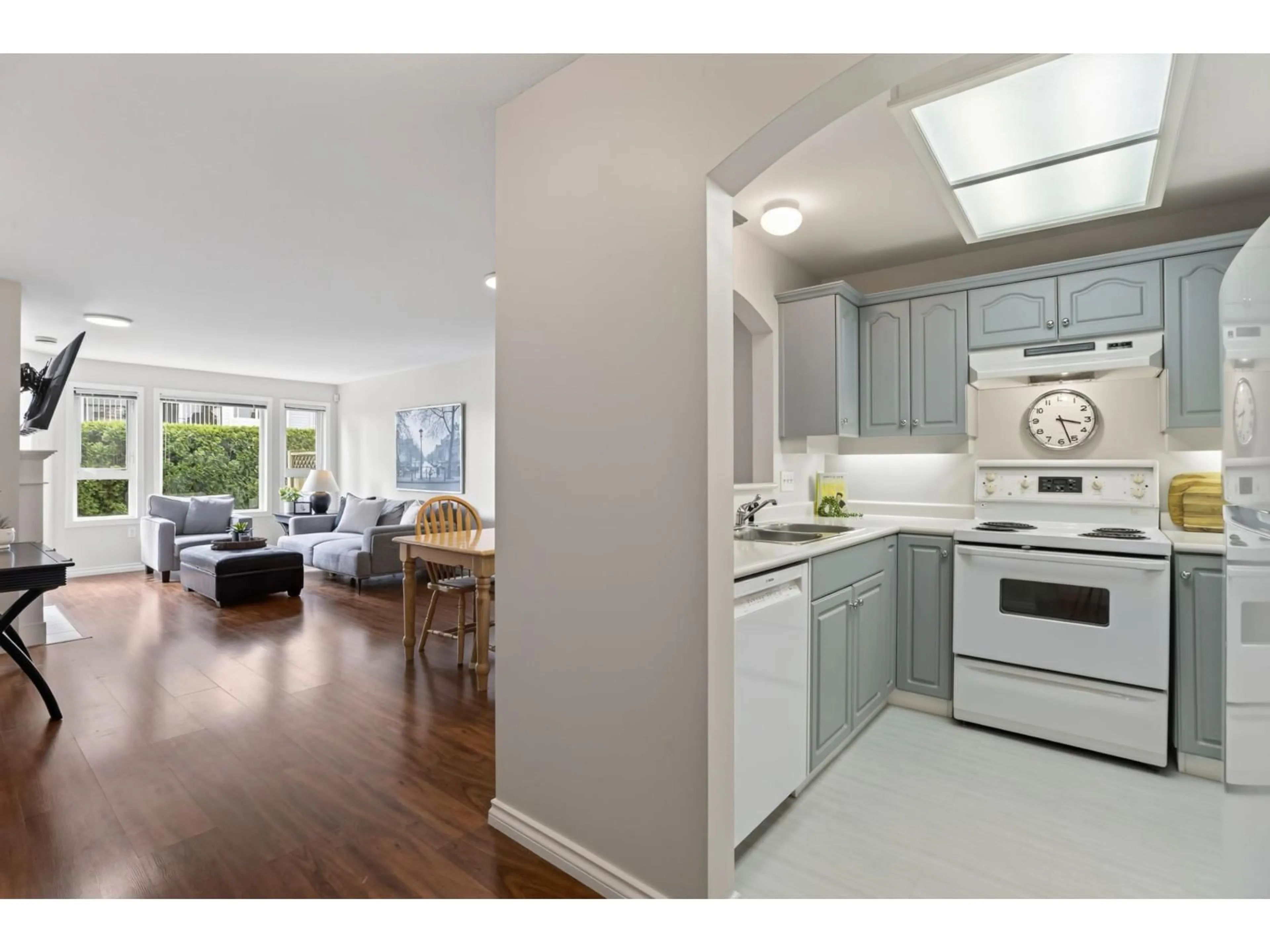 Open concept kitchen, wood/laminate floor for 109 - 17727 58 AVENUE, Surrey British Columbia V3S1L5