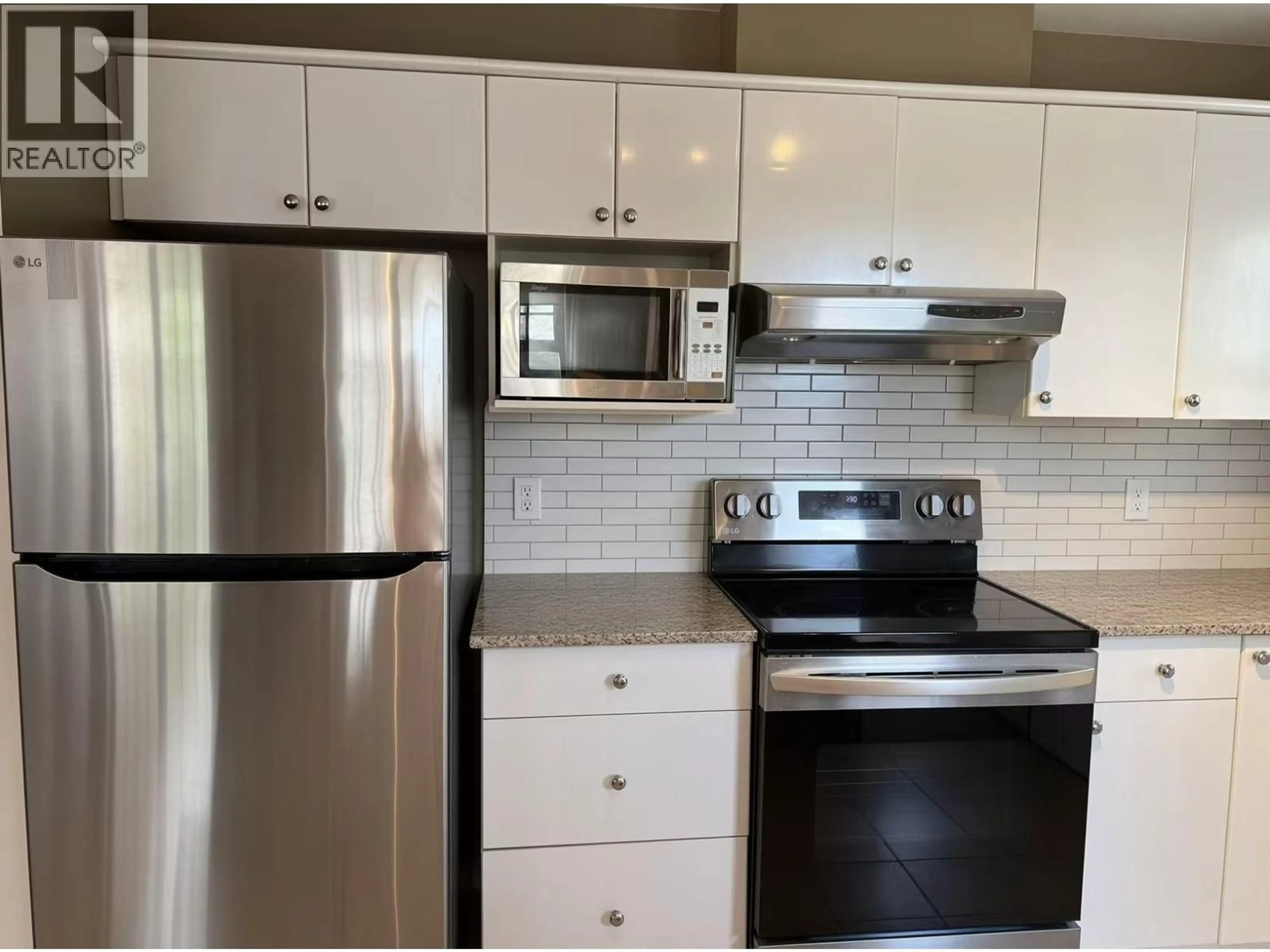 Standard kitchen, unknown for 305 - 3595 26TH AVENUE, Vancouver British Columbia V6S1N8