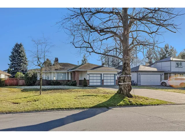 15436 94 AVENUE, Surrey 4