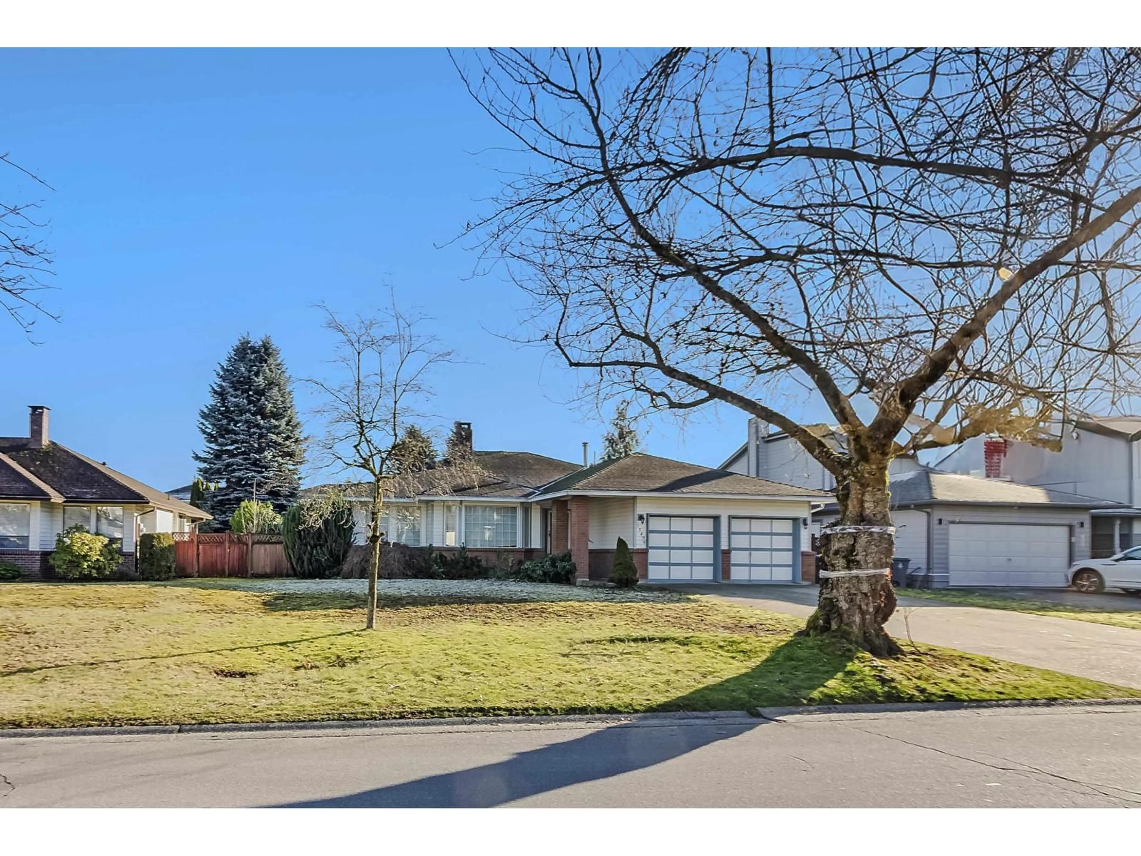 Unknown for 15436 94 AVENUE, Surrey British Columbia V3R9C9