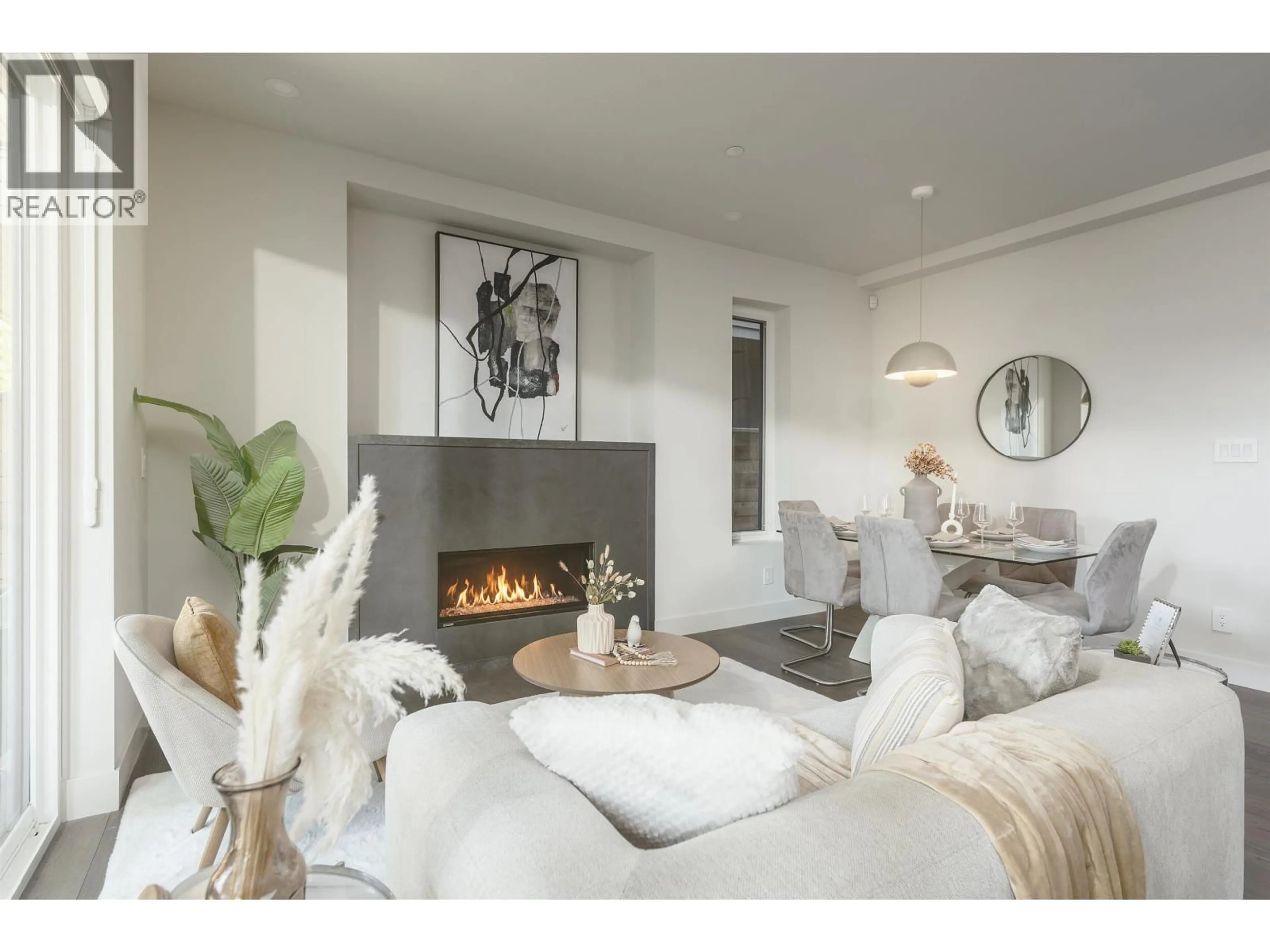 Living room with furniture, unknown for 1 - 638 46TH AVENUE, Vancouver British Columbia V5W2A3