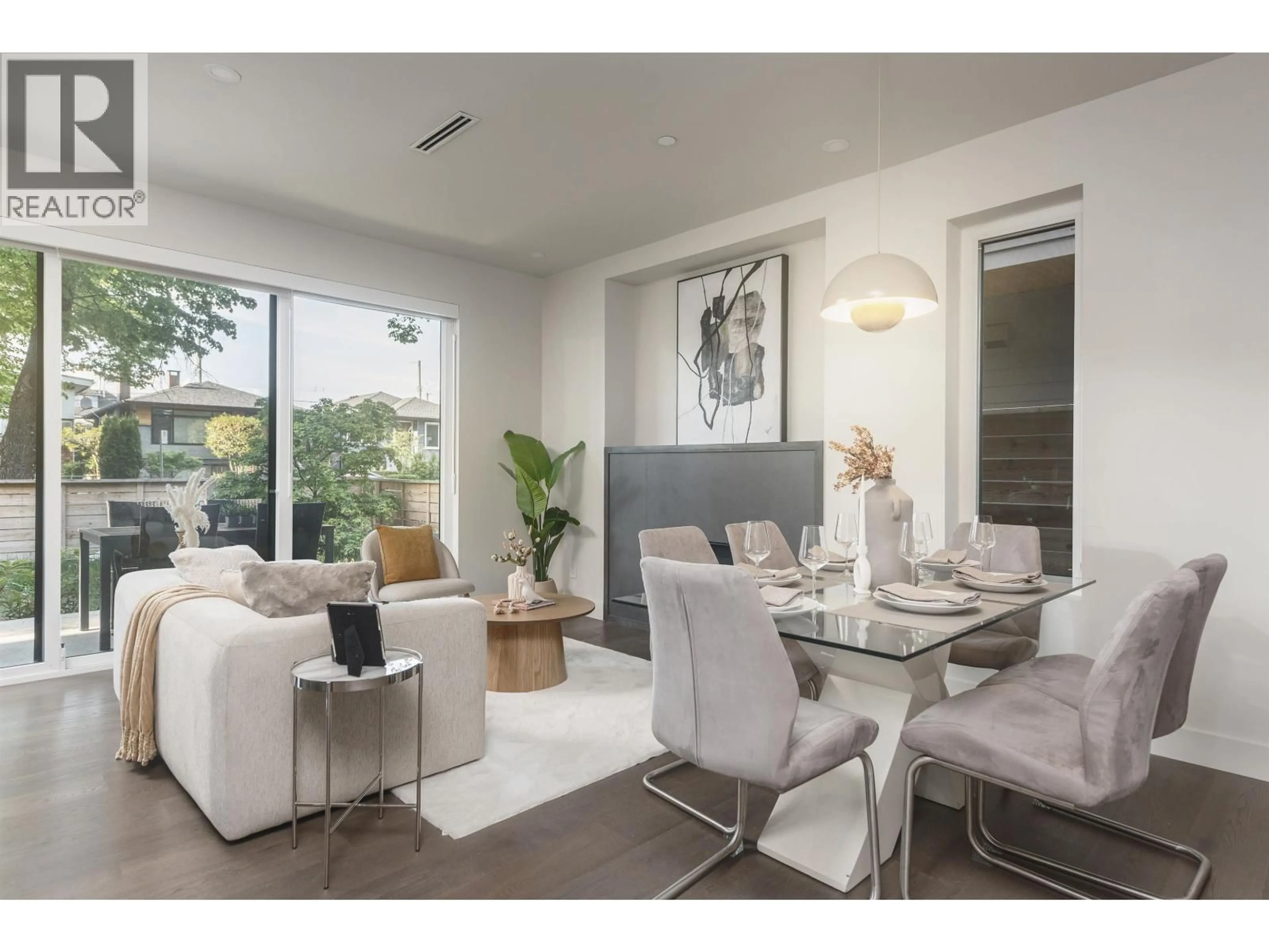 Unknown for 1 - 638 46TH AVENUE, Vancouver British Columbia V5W2A3