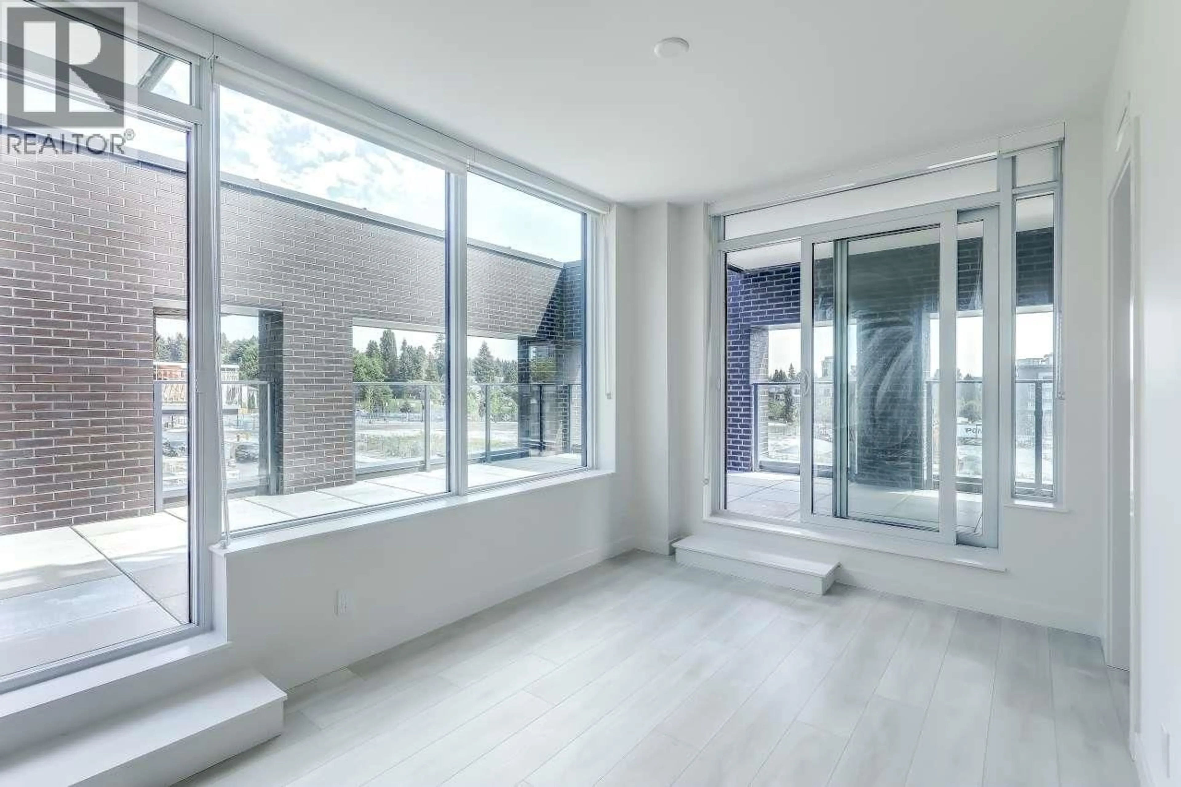 A pic of a room for 301 - 537 COTTONWOOD AVENUE, Coquitlam British Columbia V3J0S4