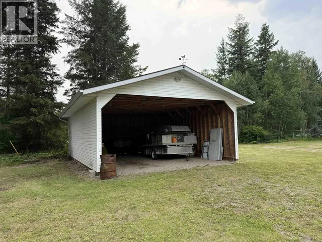 1931 ALMA ROAD, Quesnel 5