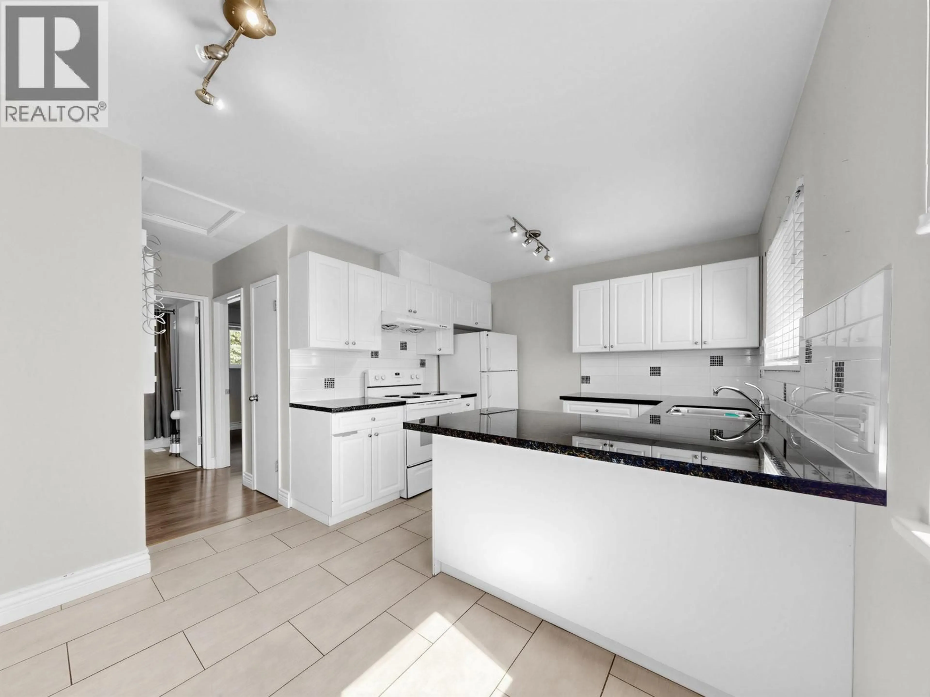 Unknown for 6299 AZURE ROAD, Richmond British Columbia V7C2N8