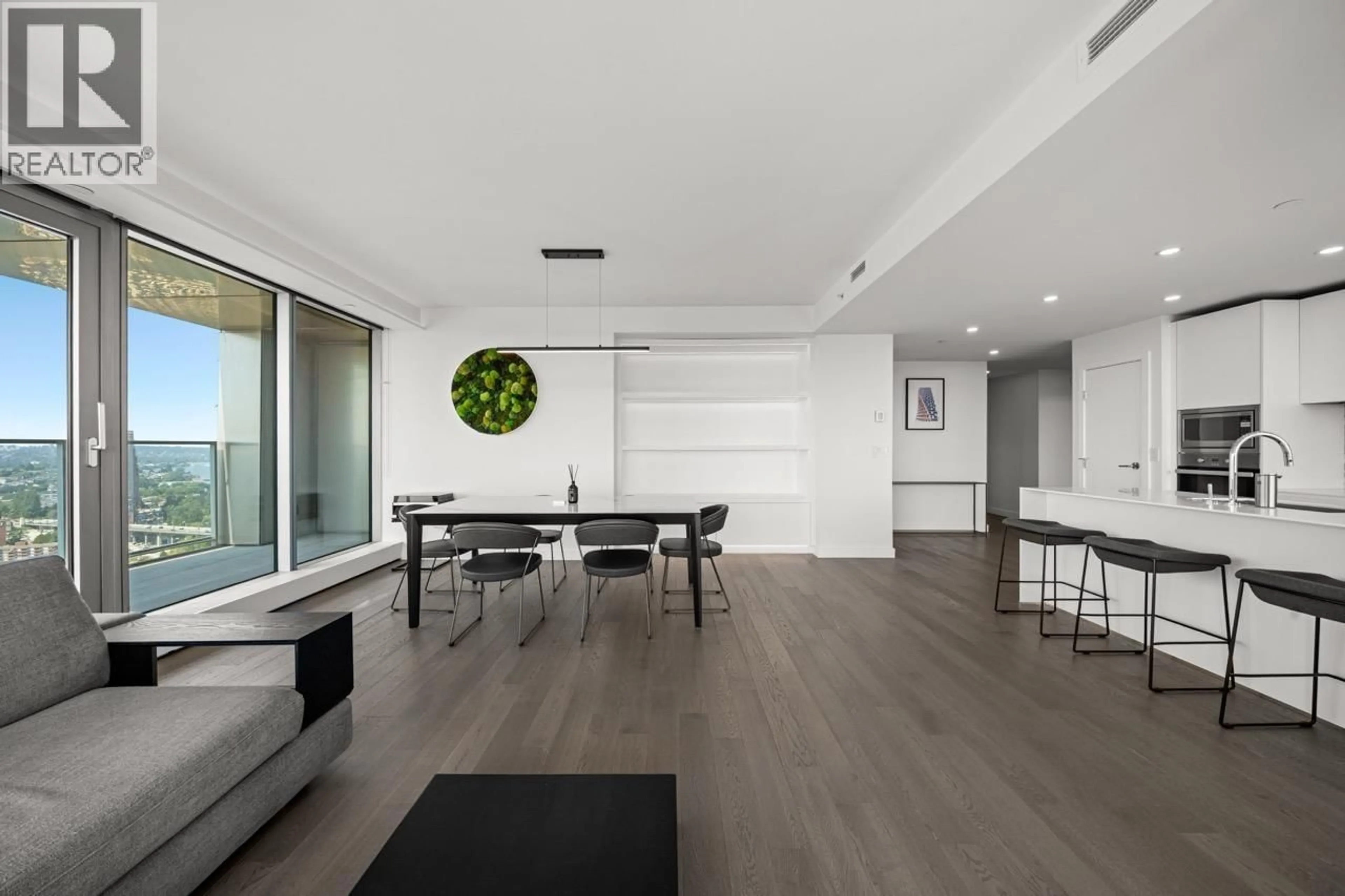 Living room with furniture, wood/laminate floor for 3801 - 1480 HOWE STREET, Vancouver British Columbia V6Z0G5