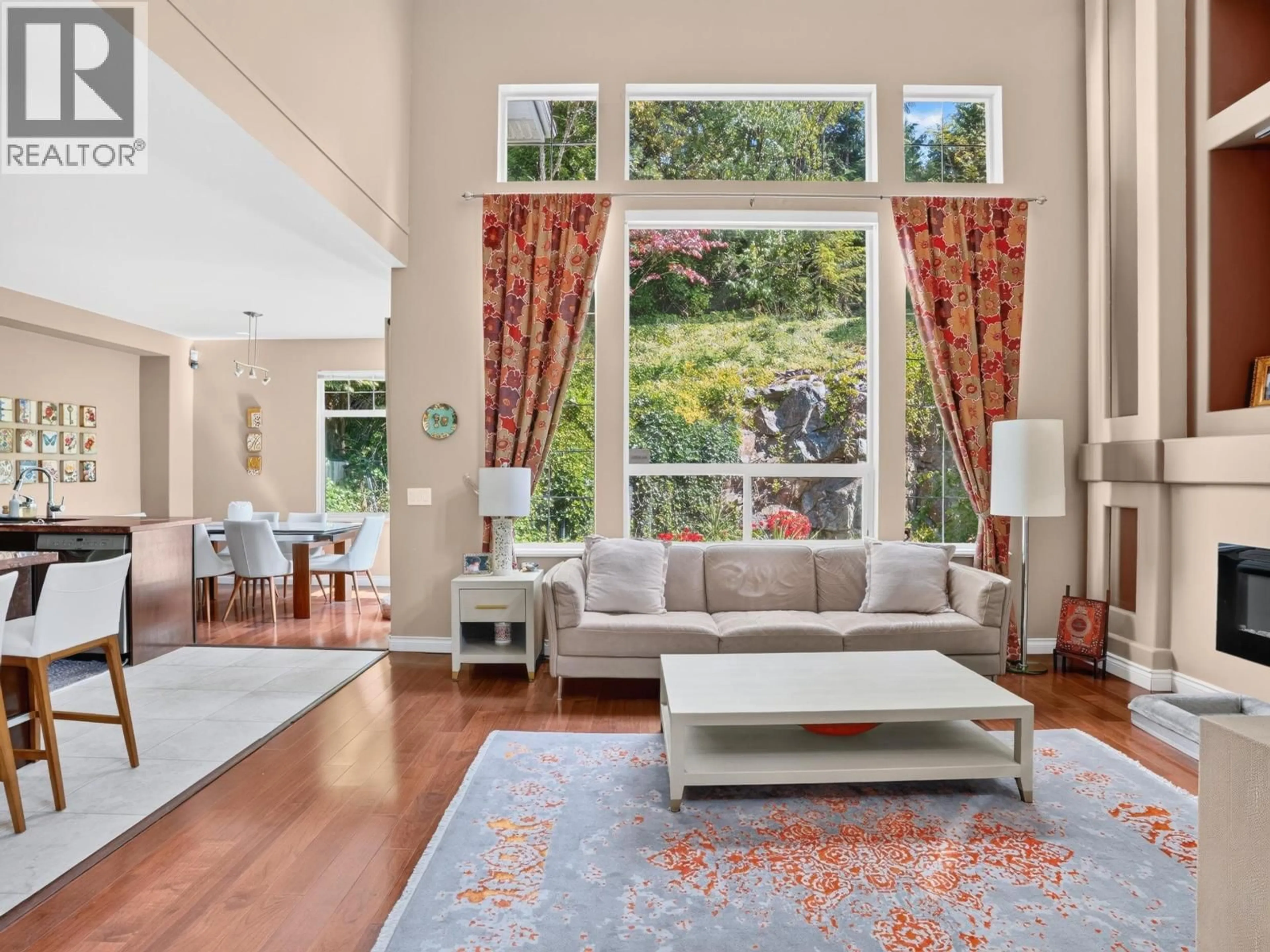Living room with furniture, unknown for 1981 PARKWAY BOULEVARD, Coquitlam British Columbia V3E3J8