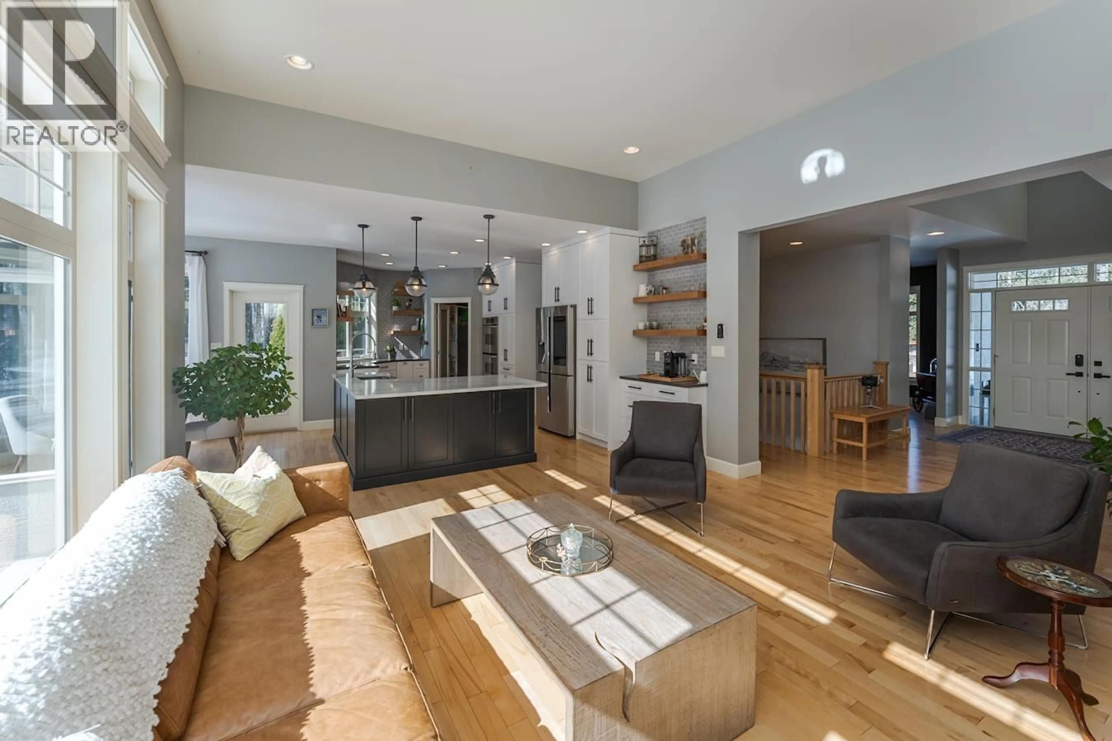 Open concept kitchen, unknown for 422 WILLMANN ROAD, Prince George British Columbia V2M7C8