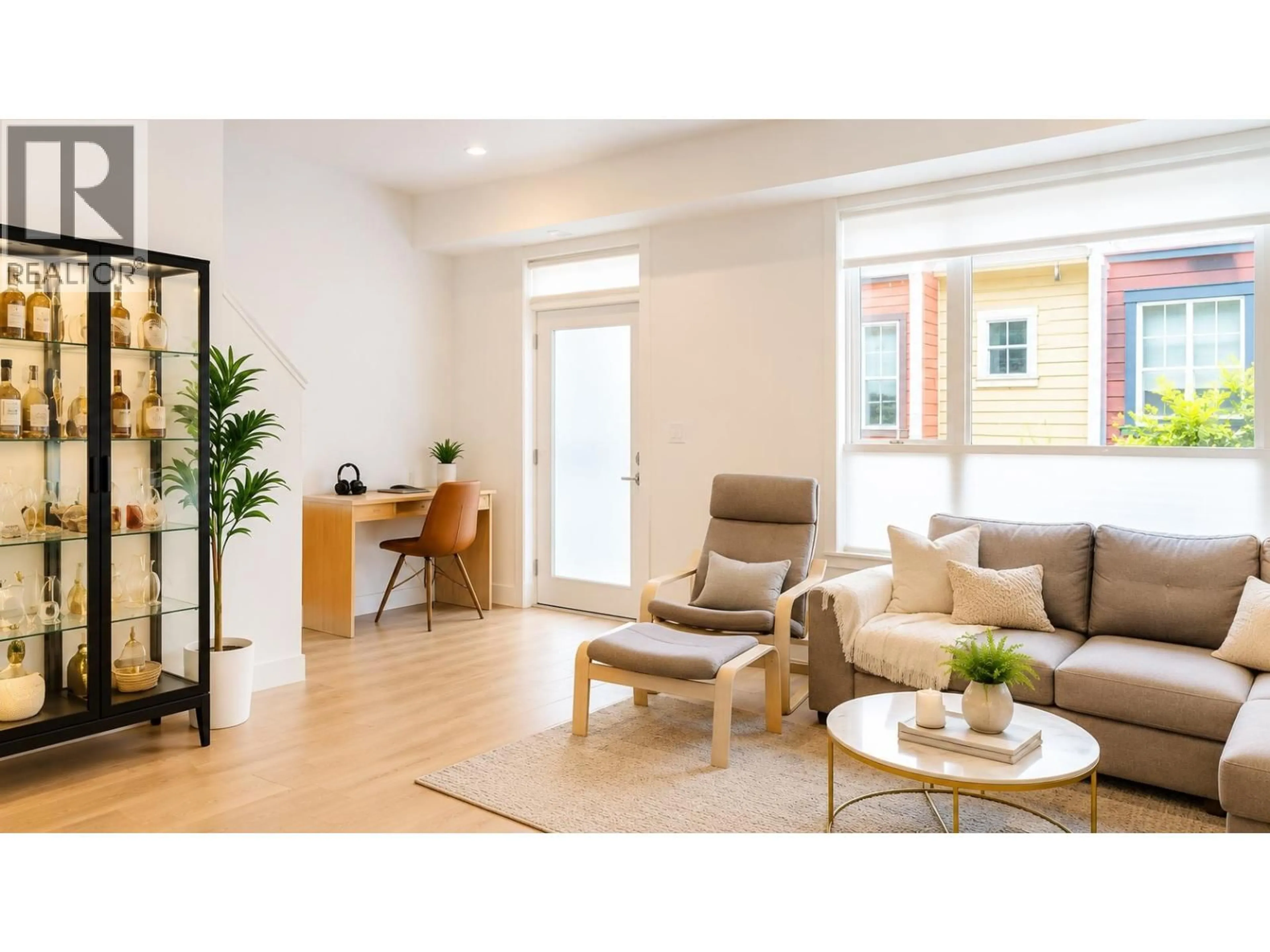 Living room with furniture, wood/laminate floor for 26 - 10333 RIVER DRIVE, Richmond British Columbia V6X1Z2