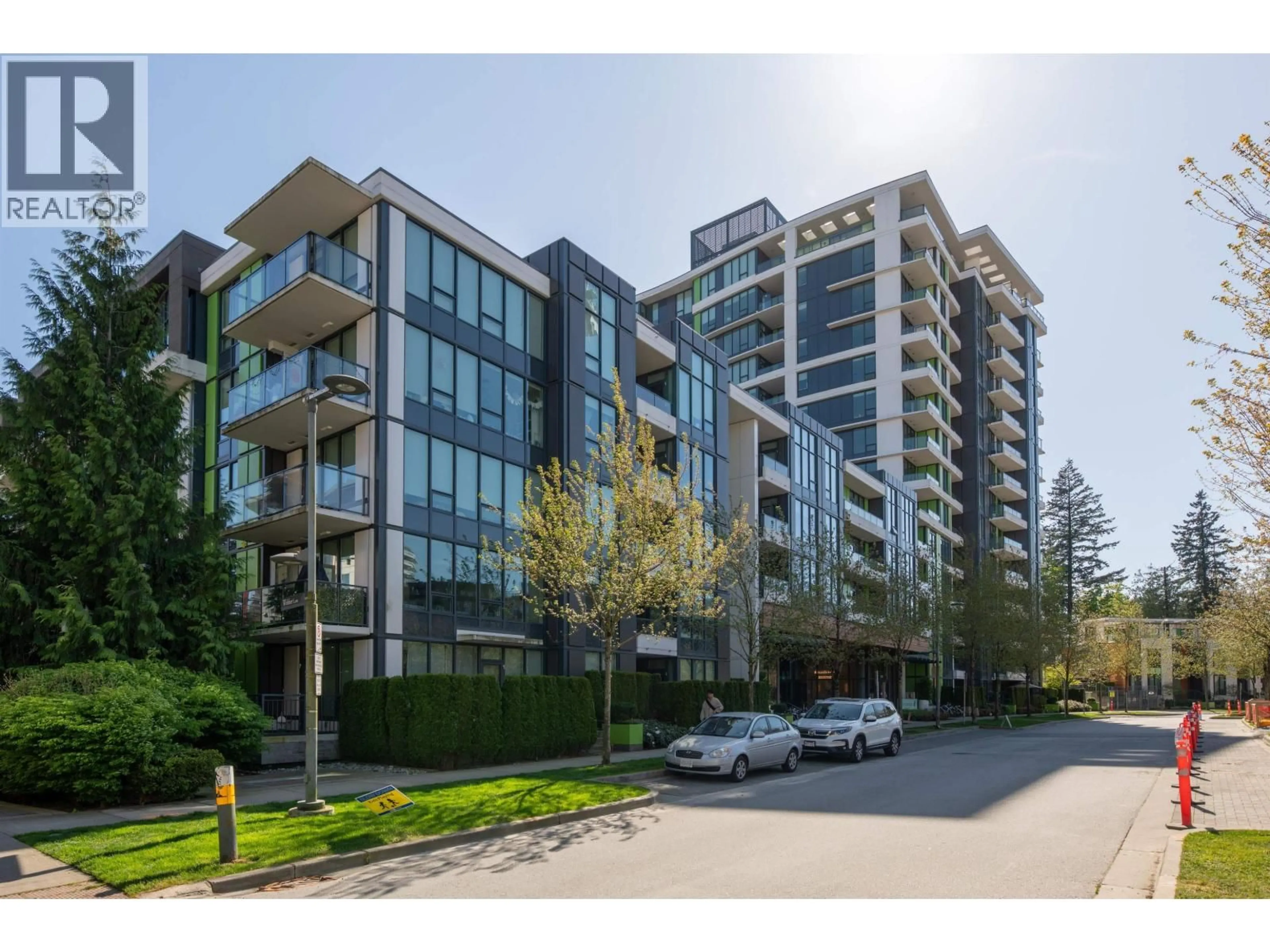 A pic from outside/outdoor area/front of a property/back of a property/a pic from drone, street for 523 - 3563 ROSS DRIVE, Vancouver British Columbia V6S0L3
