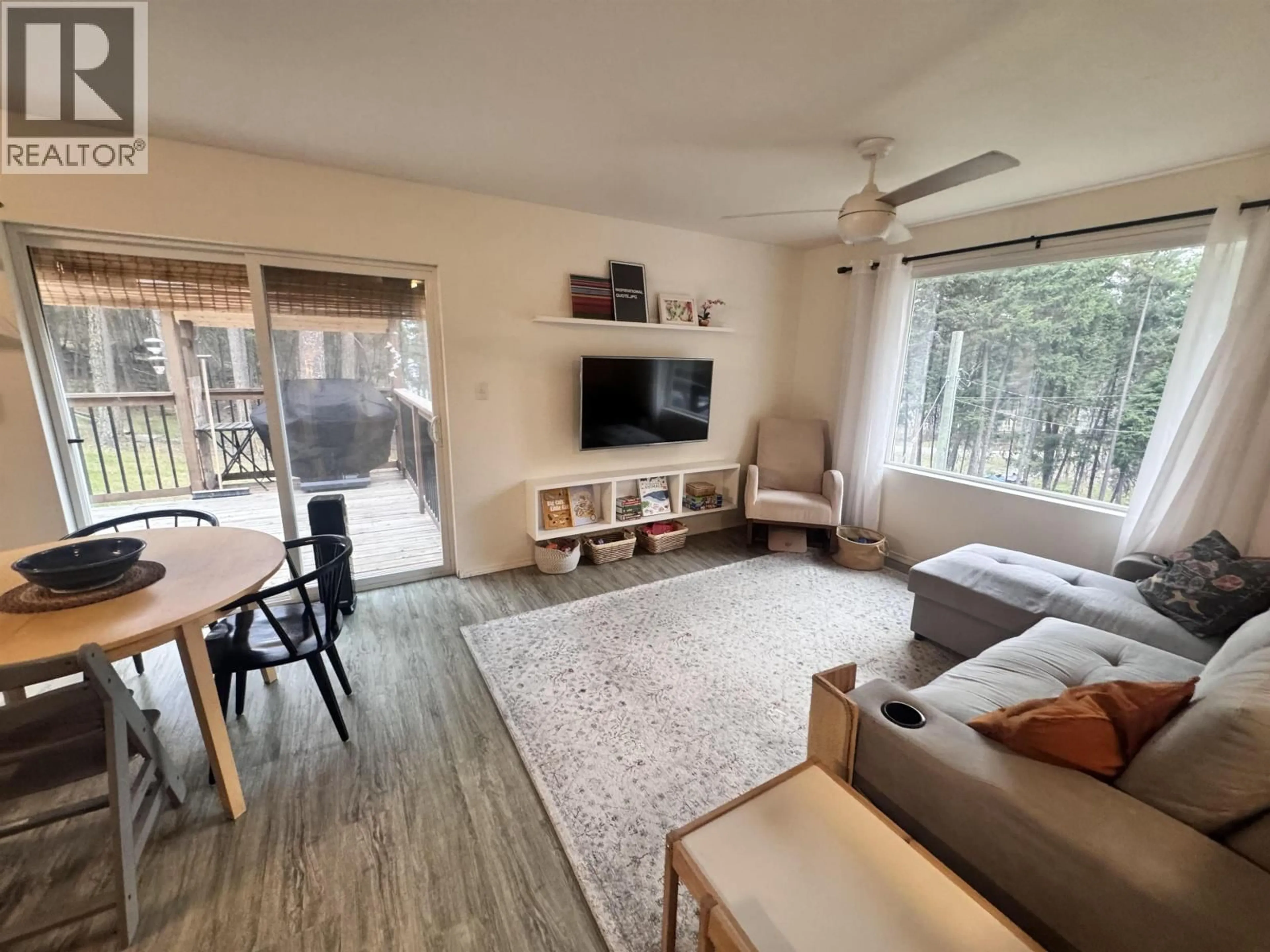 Living room with furniture, unknown for 4865 CUMSU PLACE, 108 Mile Ranch British Columbia V0K2Z0