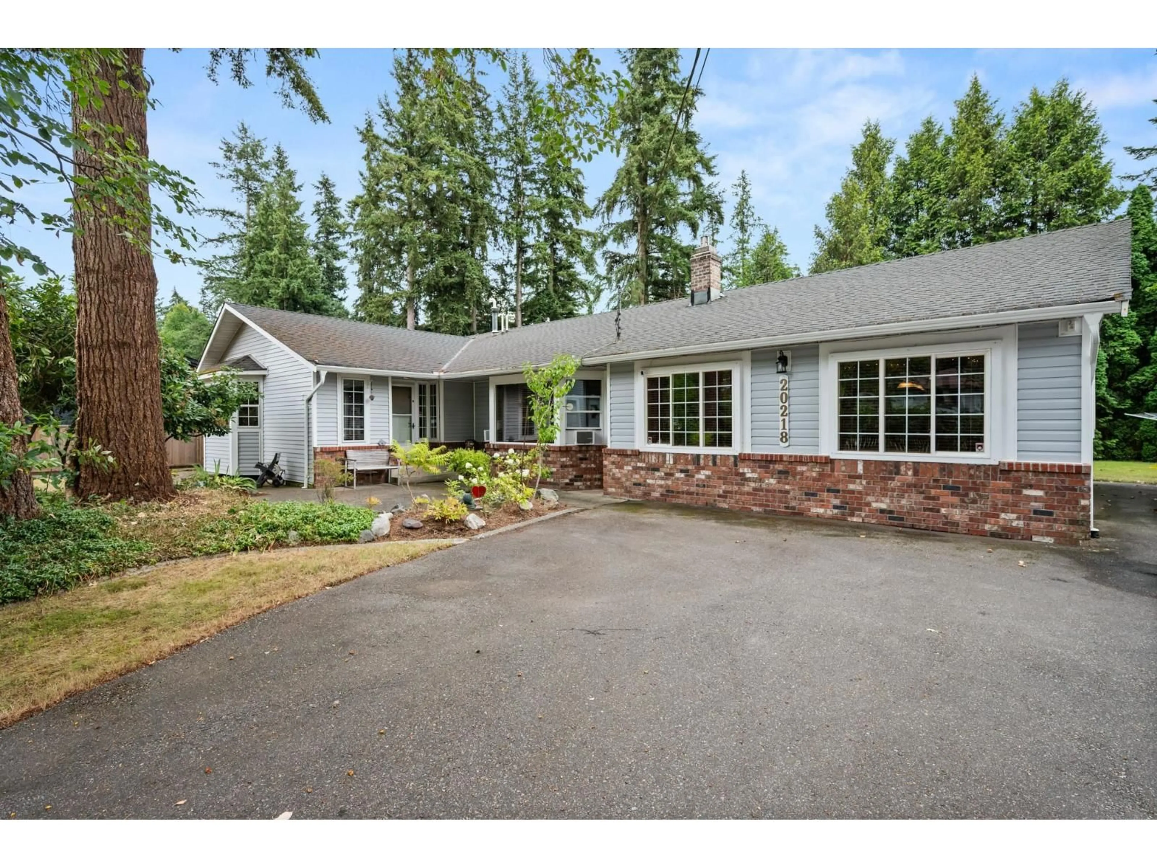 Unknown for 20218 42A AVENUE, Langley British Columbia V3A3B4