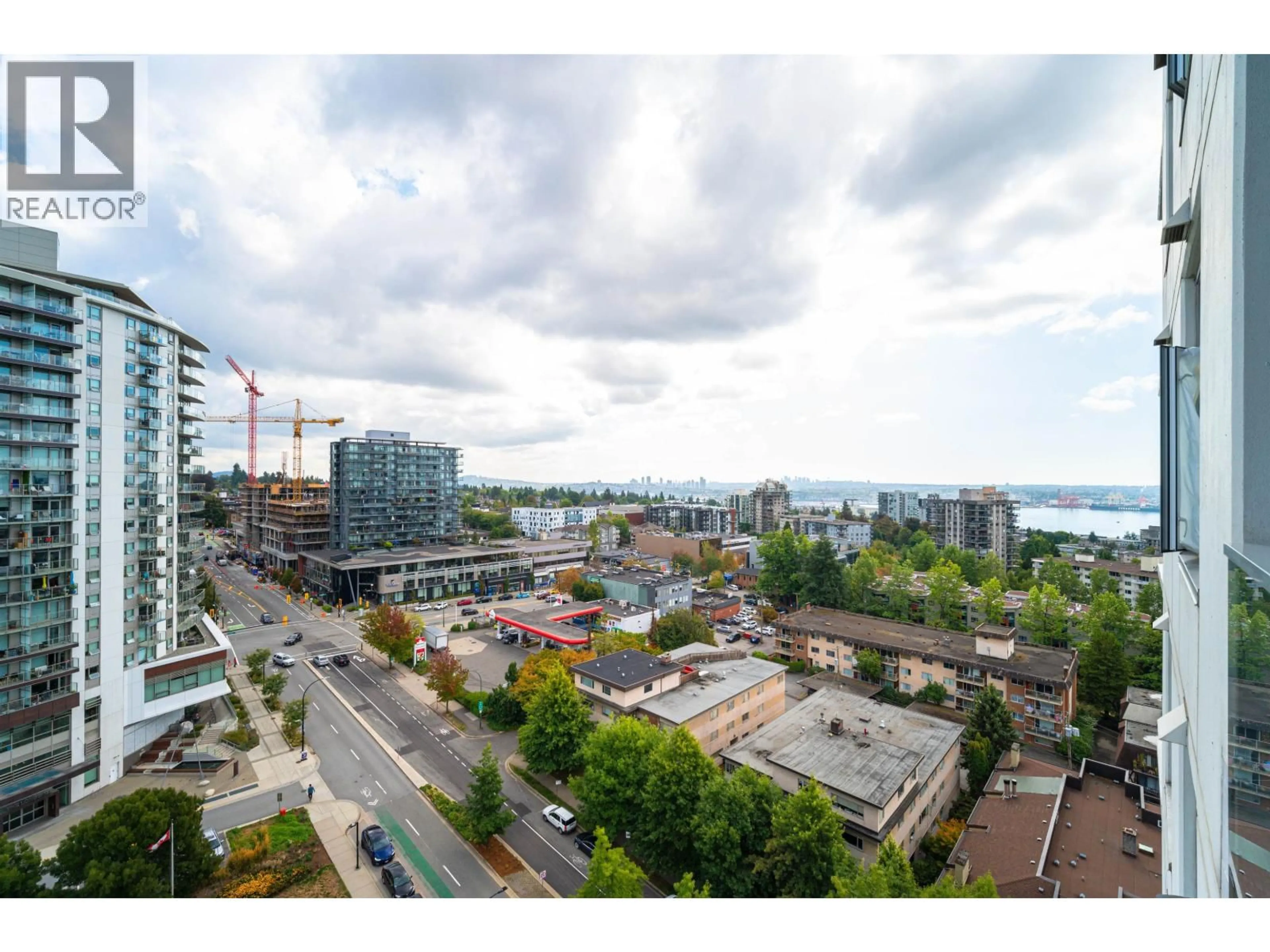 A pic from outside/outdoor area/front of a property/back of a property/a pic from drone, city buildings view from balcony for 1503 - 158 13TH STREET, North Vancouver British Columbia V7M0A7