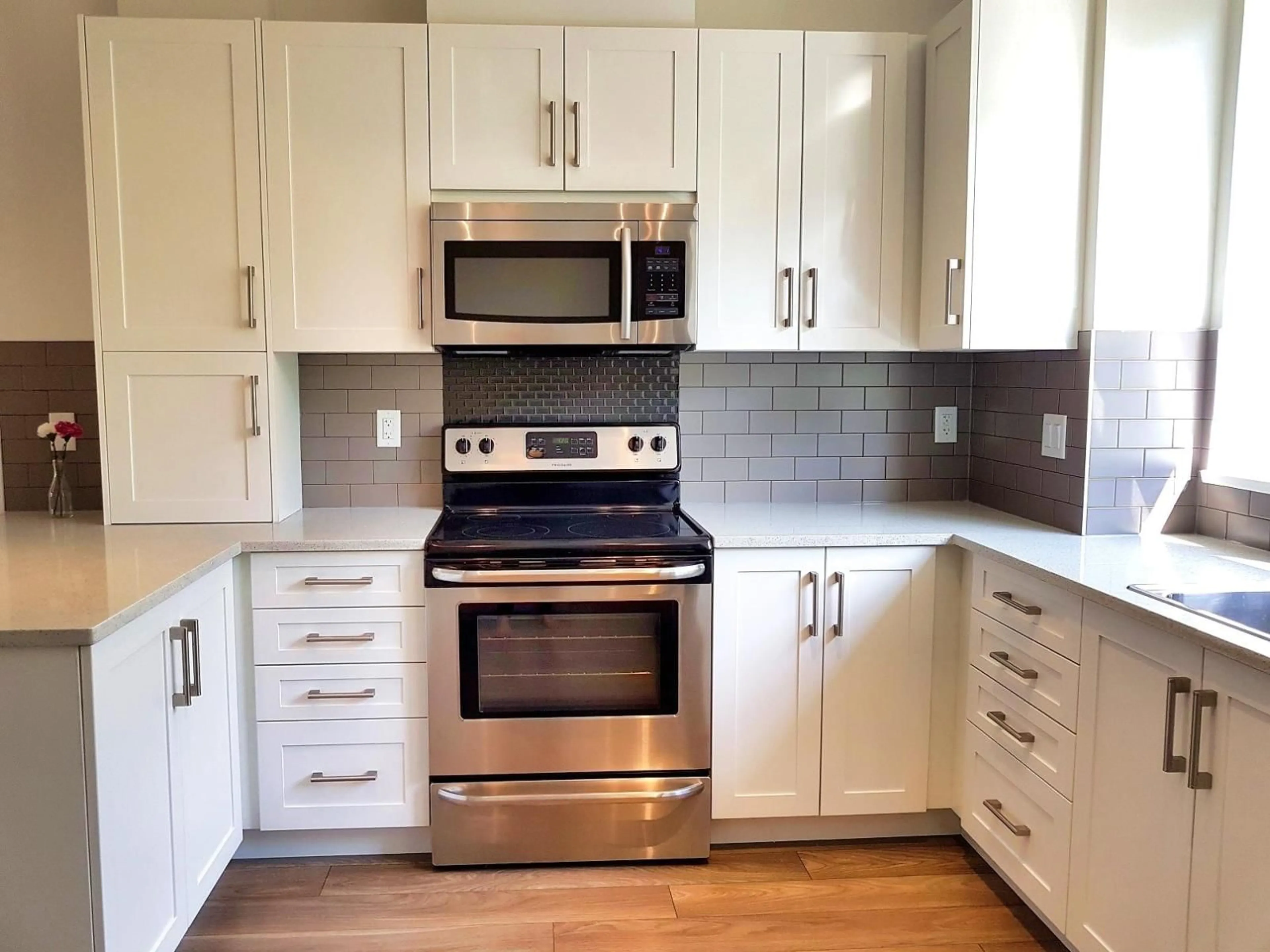 Standard kitchen, unknown for 61 - 19477 72A AVENUE, Surrey British Columbia V4N6M2