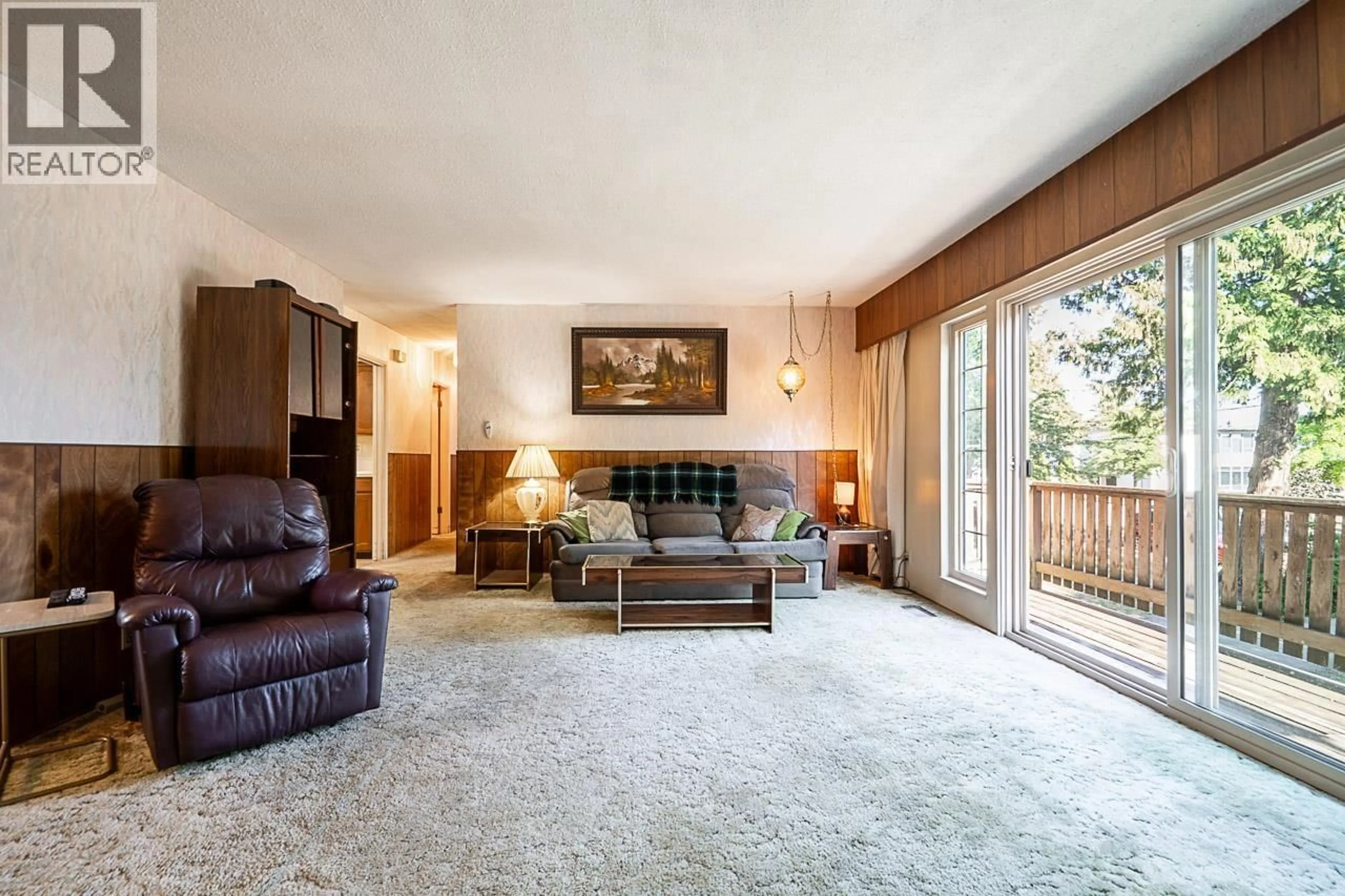 Living room with furniture, unknown for 1171 WINSLOW AVENUE, Coquitlam British Columbia V3J2G2
