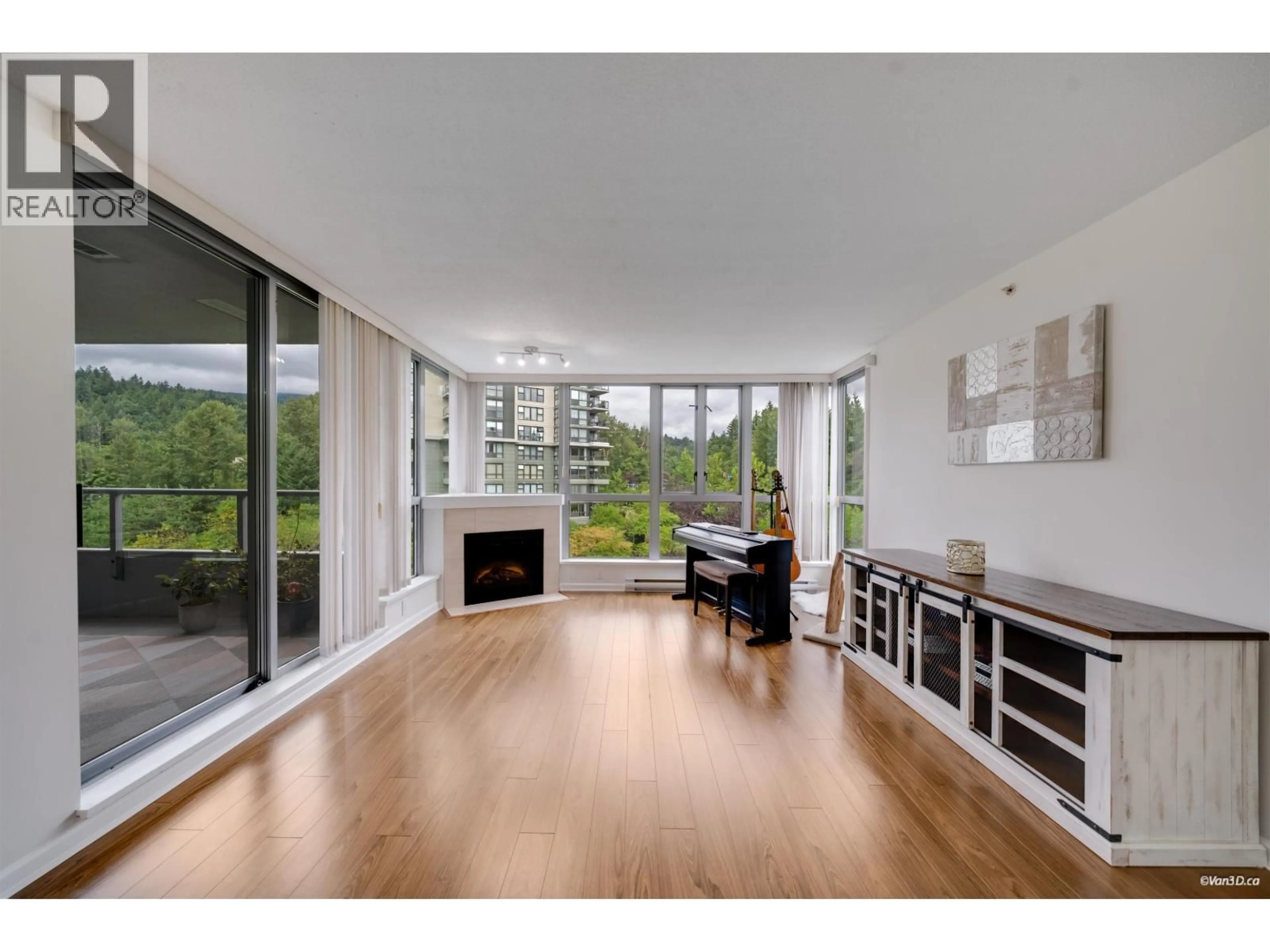 Unknown for 501 - 295 GUILDFORD WAY, Port Moody British Columbia V3H5N3
