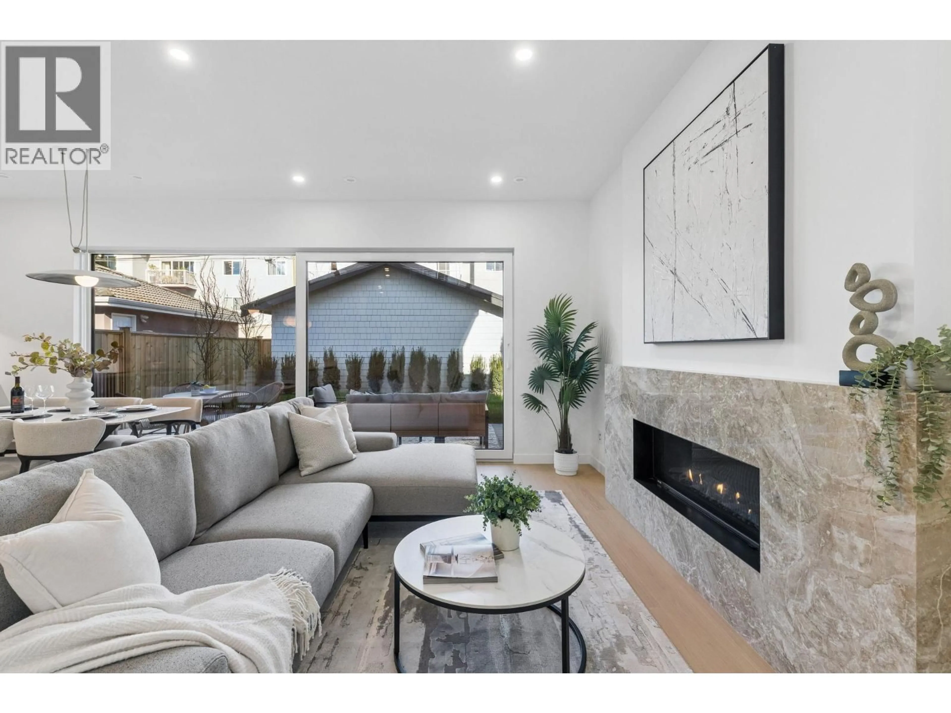 Living room with furniture, ceramic/tile floor for 2 - 6040 LARCH STREET, Vancouver British Columbia V6M4E4