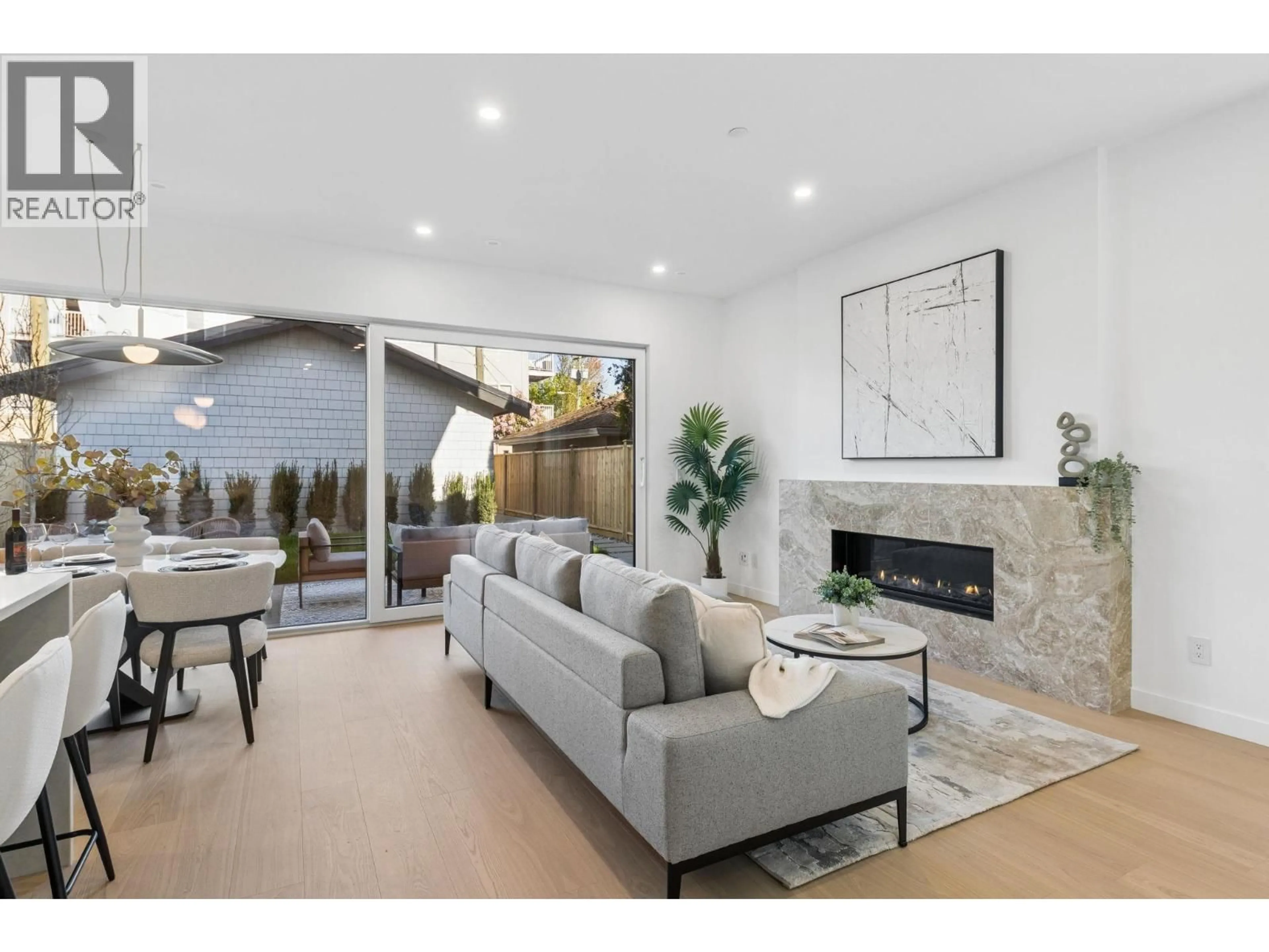 Living room with furniture, unknown for 2 - 6040 LARCH STREET, Vancouver British Columbia V6M4E4
