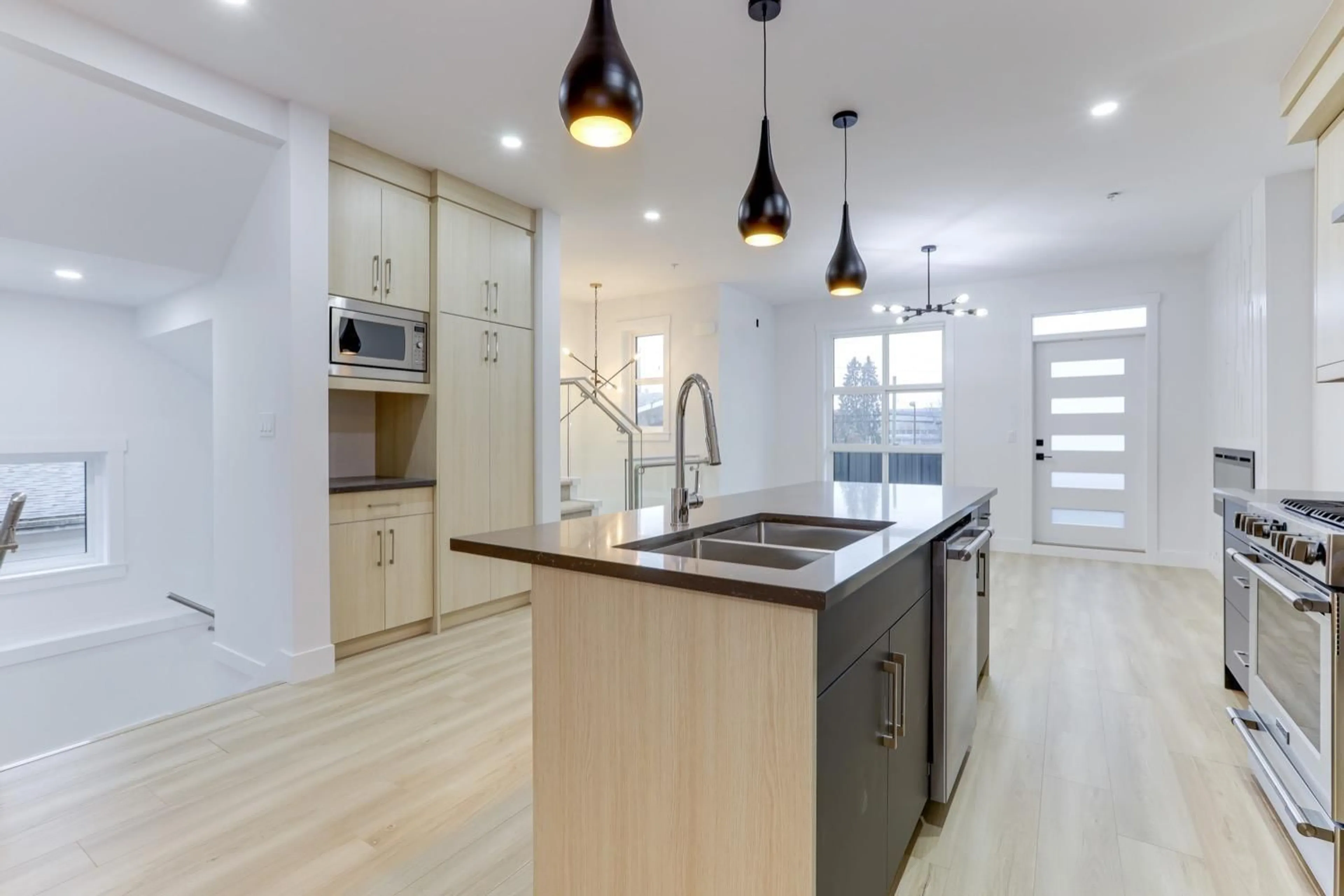 Open concept kitchen, unknown for 7 - 46376 YALE ROAD, Chilliwack British Columbia V2P0K9