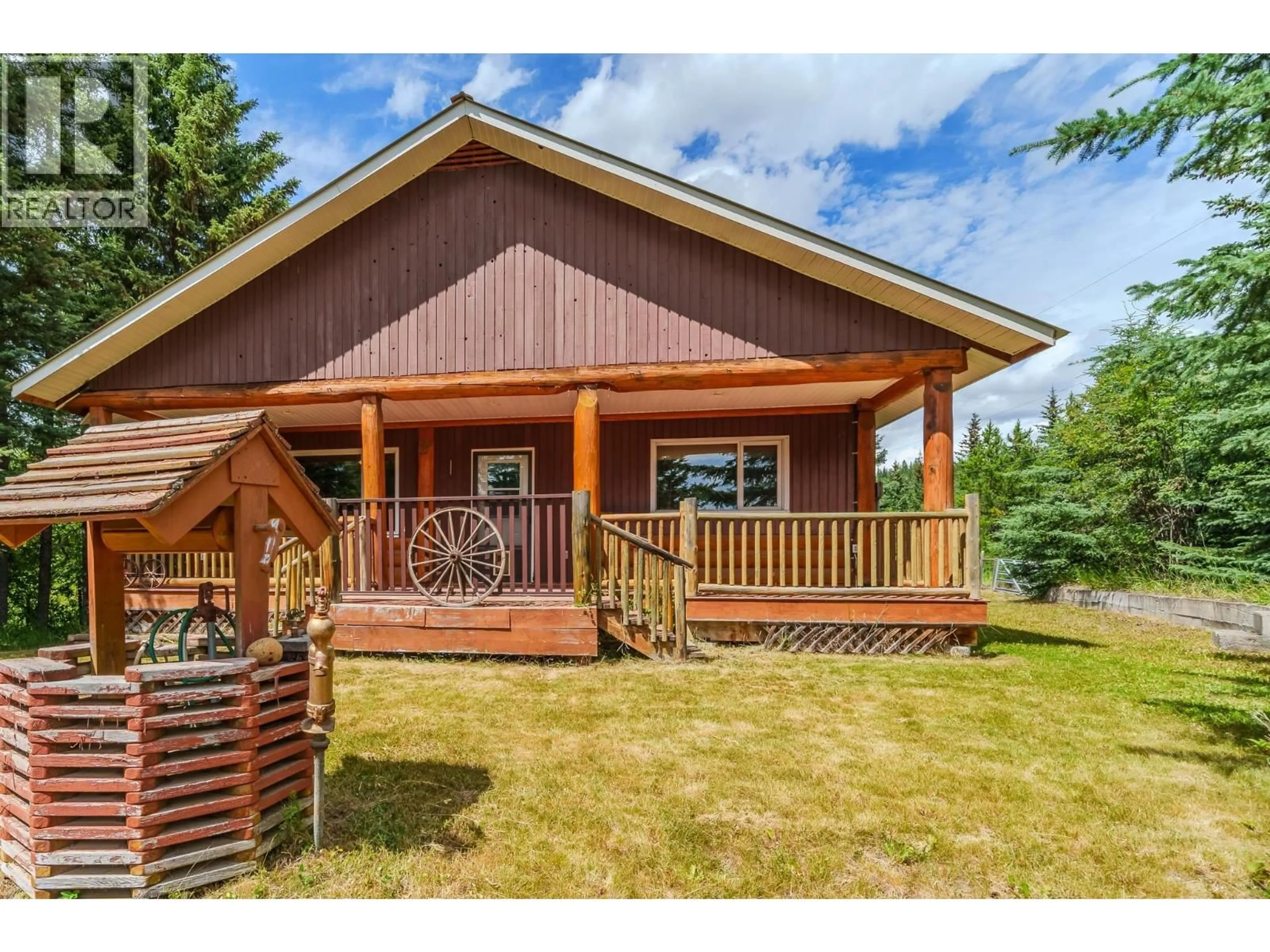 Home with vinyl exterior material, unknown for 7532 CARIBOO CHALET ROAD, Deka Lake / Sulphurous / Hathaway Lakes British Columbia V0K1X0