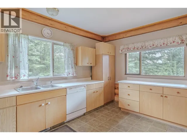 7532 CARIBOO CHALET ROAD, Deka Lake / Sulphurous / Hathaway Lakes 5