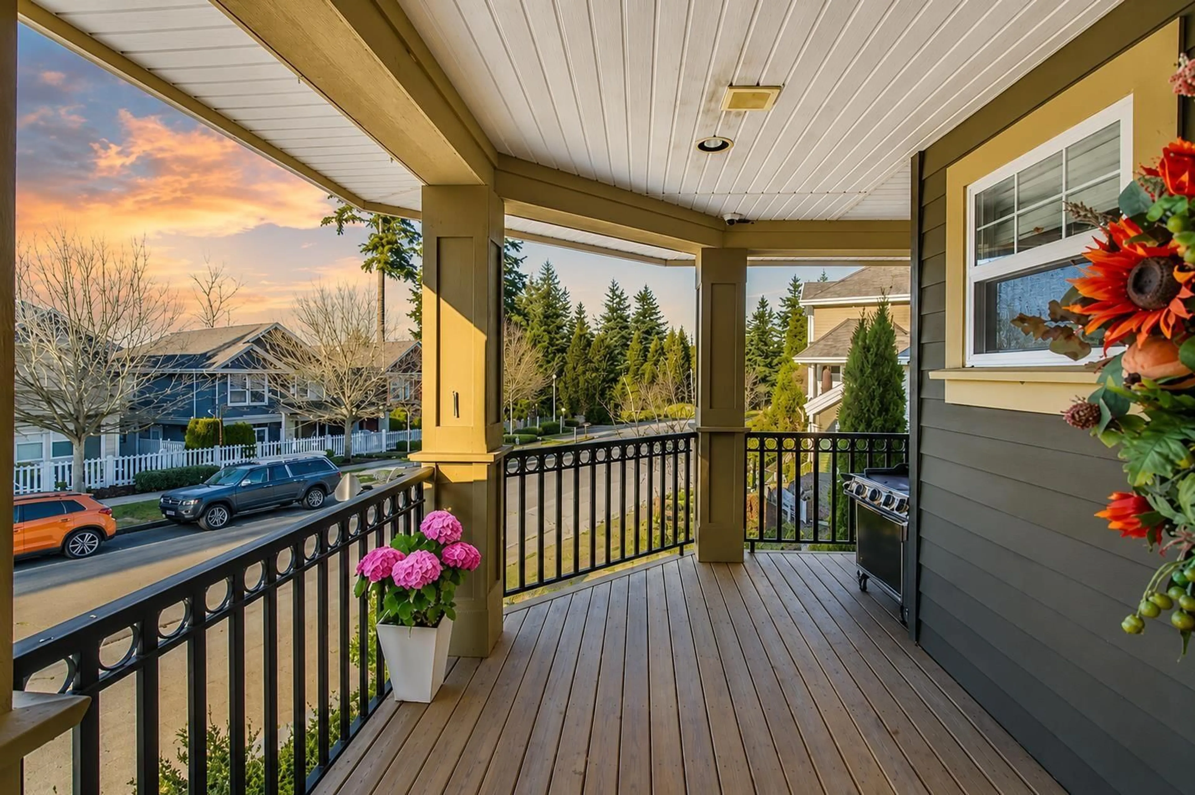 Patio, unknown for 3492 147A STREET, Surrey British Columbia V4P0A7