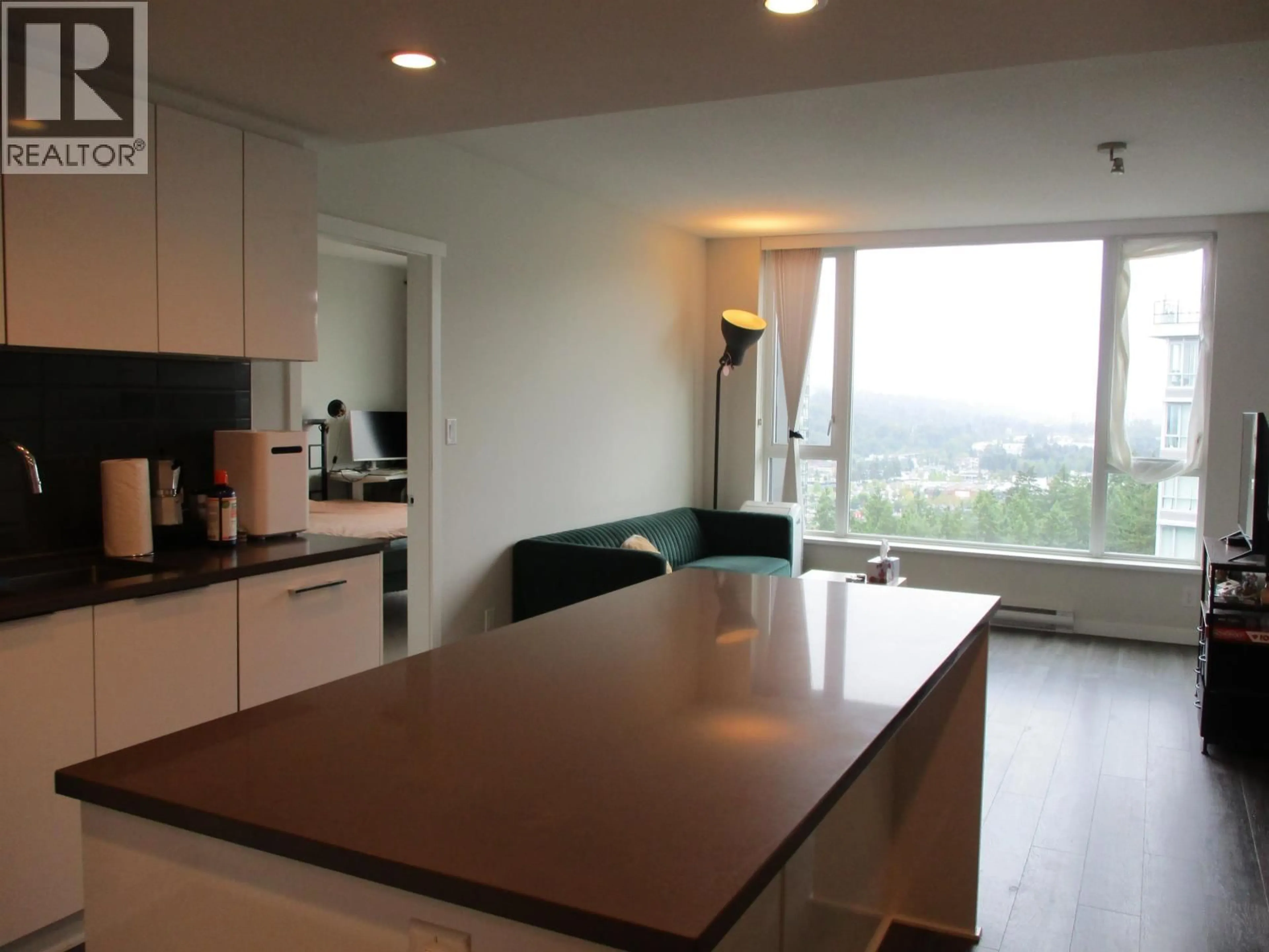 Unknown for 2304 - 3100 WINDSOR GATE, Coquitlam British Columbia V3B0P3