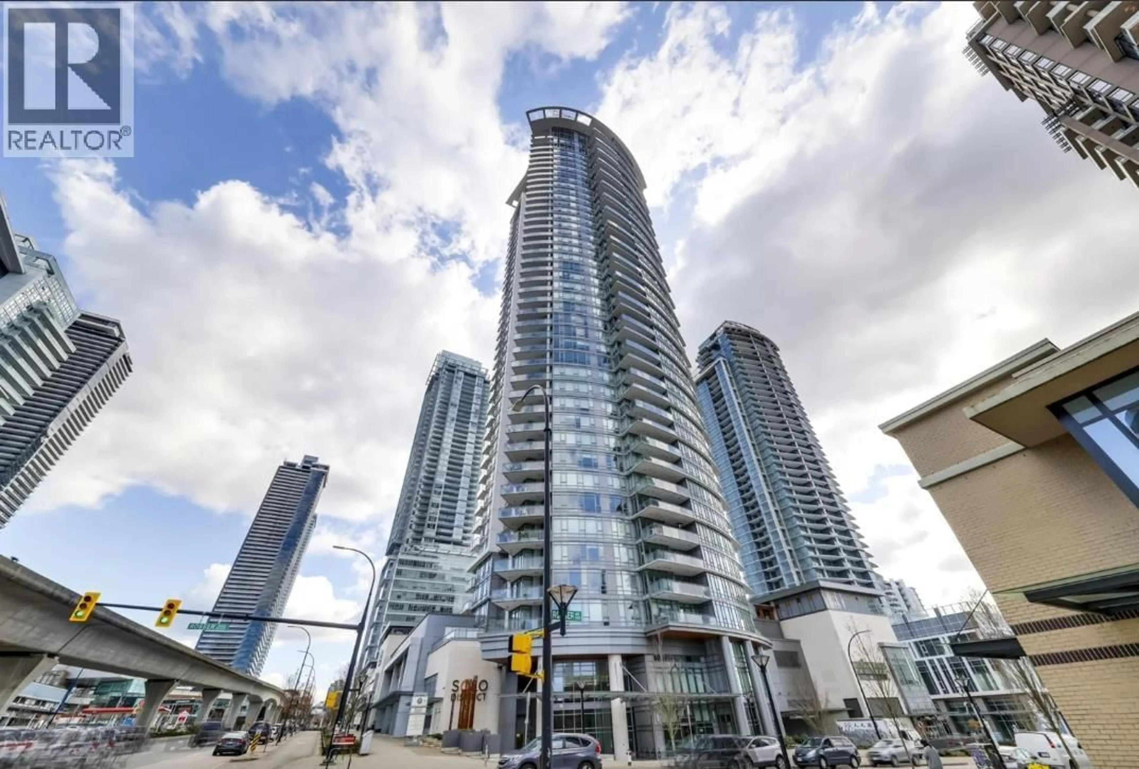 Unknown for 3205 - 2008 ROSSER AVENUE, Burnaby British Columbia V5C0H8