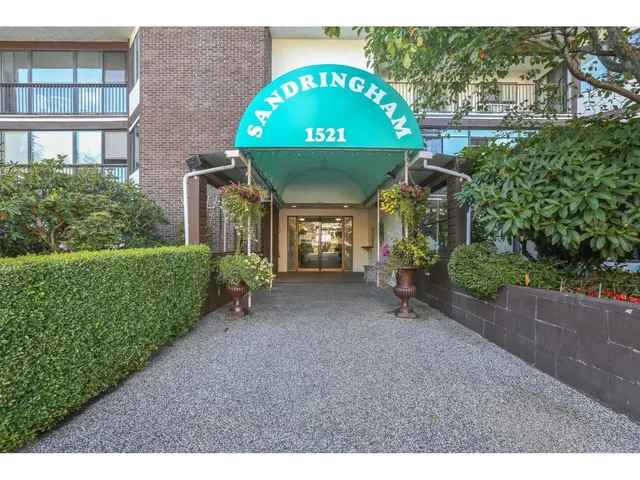 305 - 1521 BLACKWOOD STREET, White Rock 2
