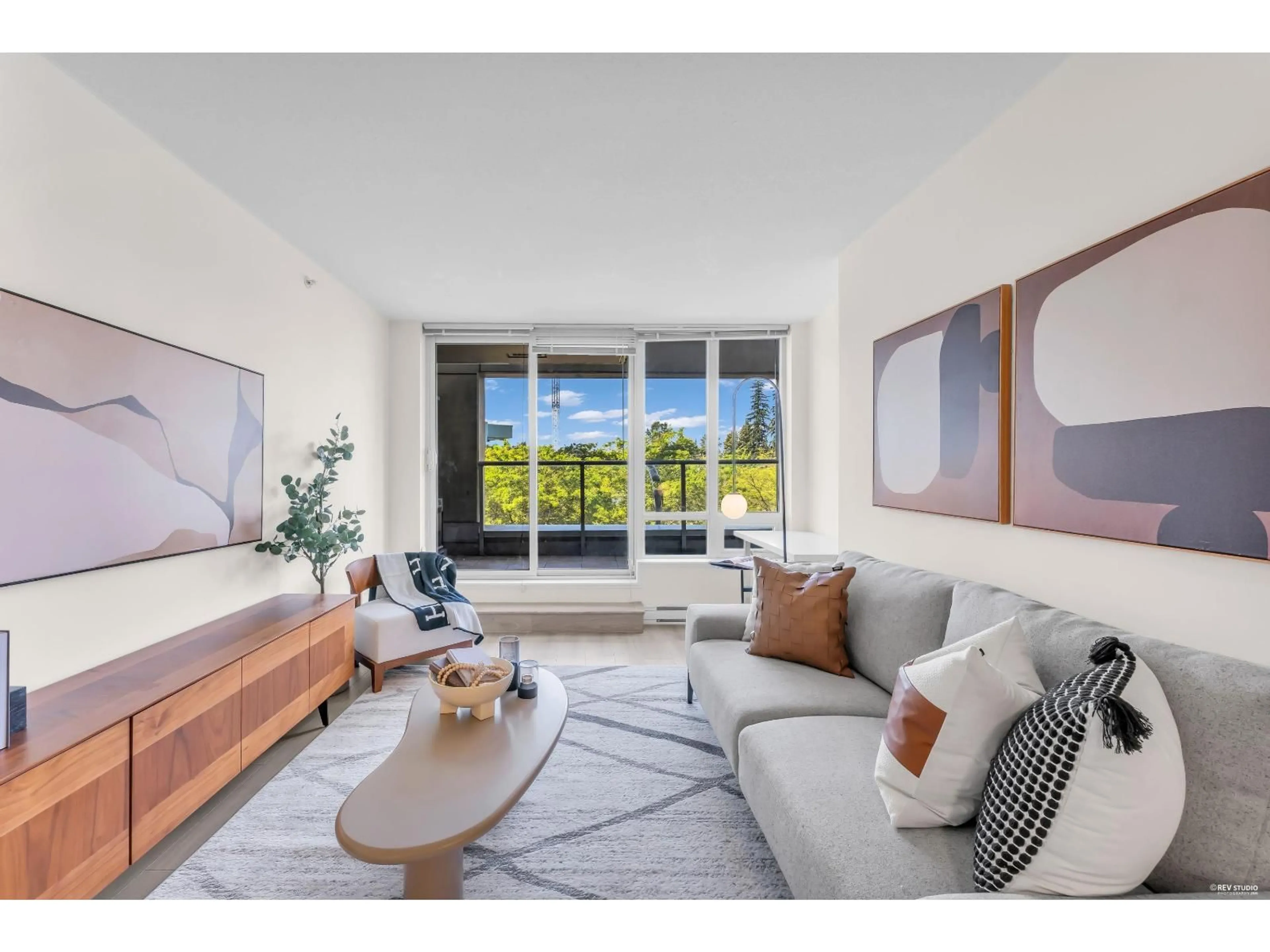Living room with furniture, unknown for 209 - 9981 WHALLEY BOULEVARD, Surrey British Columbia V3T0G6