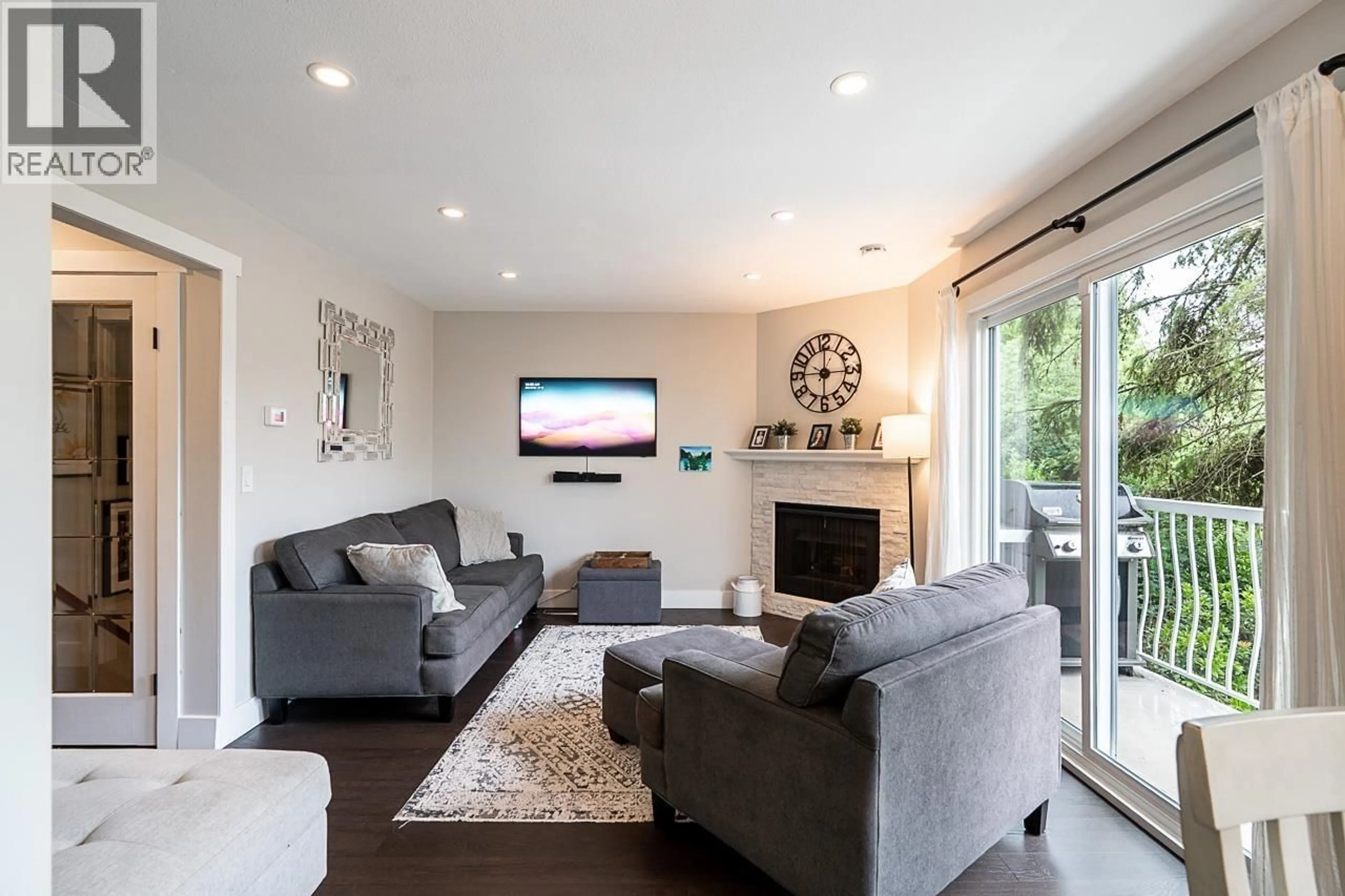 Living room with furniture, unknown for 23 - 1355 CITADEL DRIVE, Port Coquitlam British Columbia V3C5X6