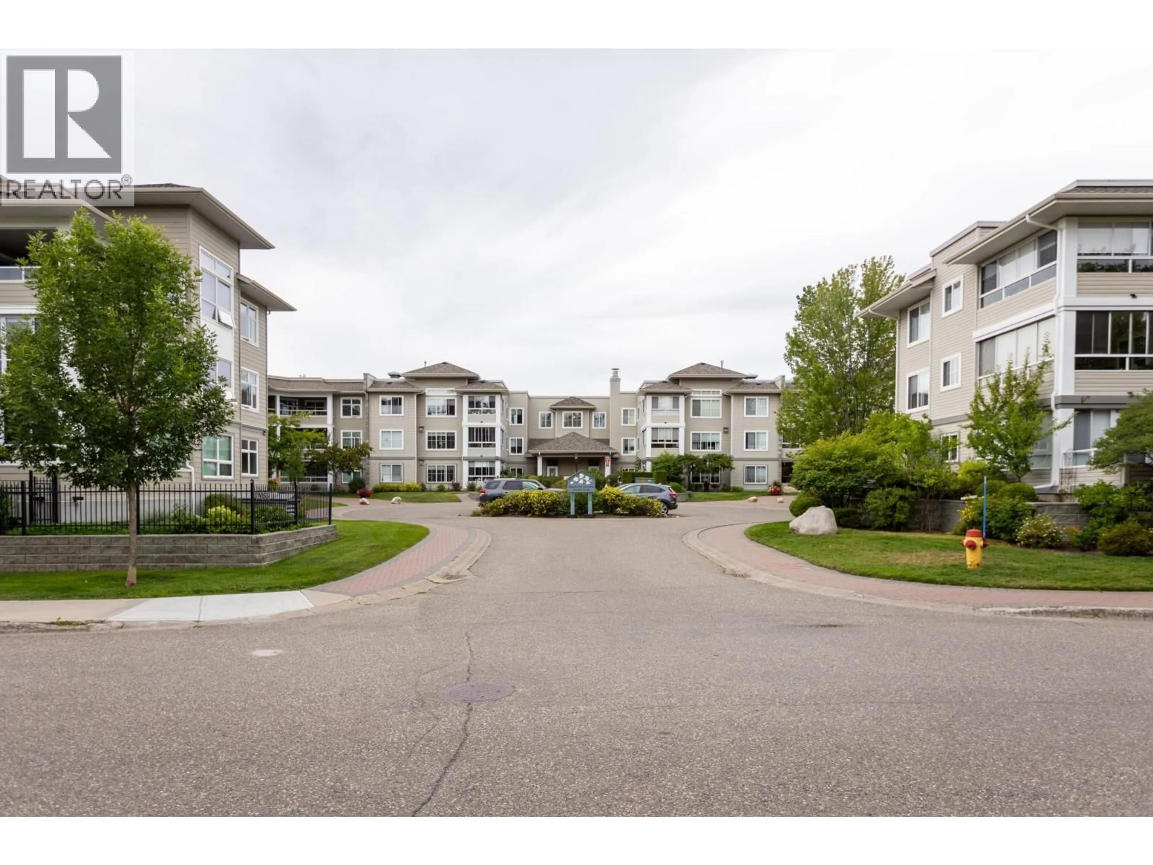 Unknown for 122 - 2055 INGLEDEW STREET, Prince George British Columbia V2L5S1