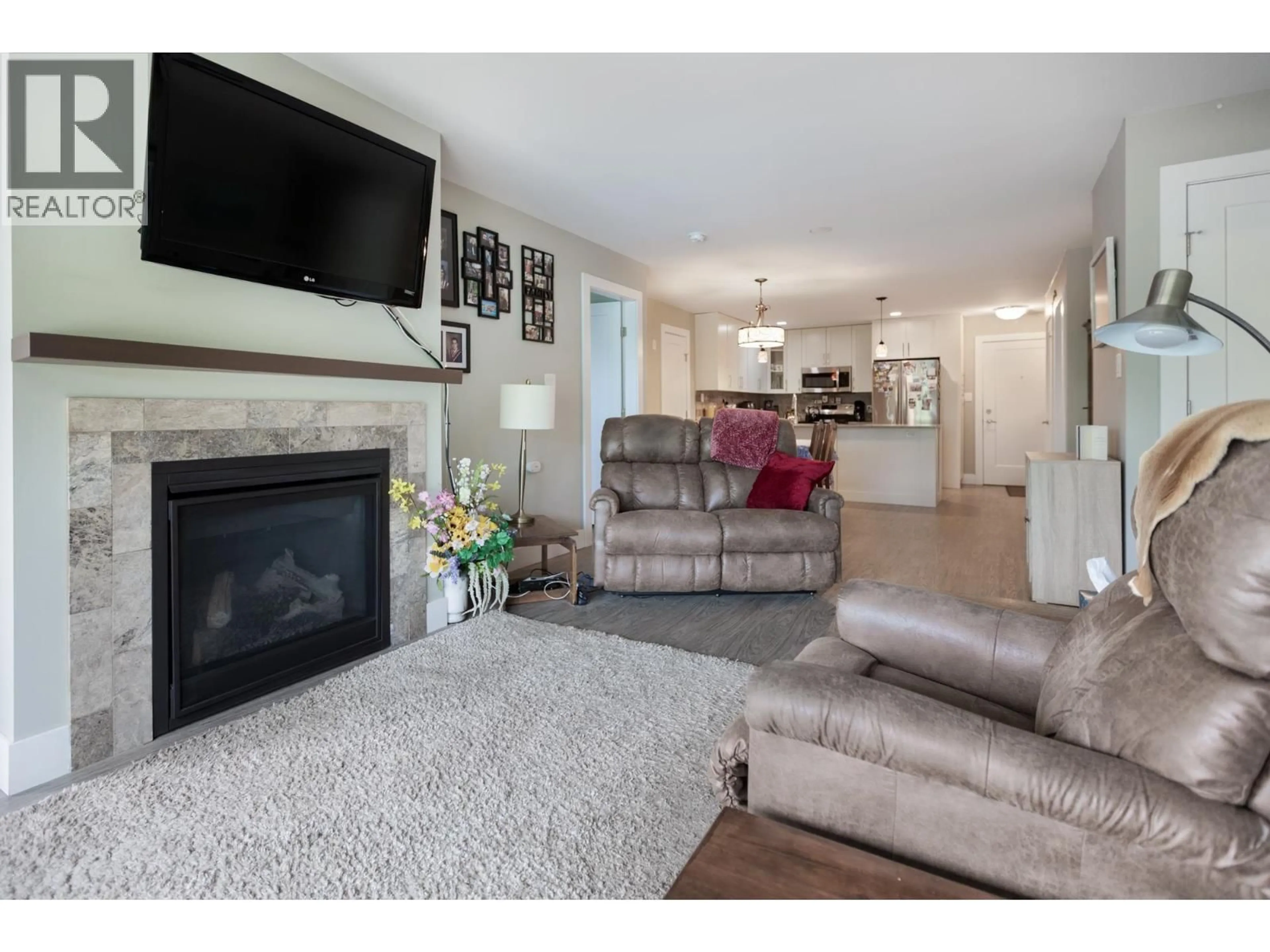 Living room with furniture, unknown for 122 - 2055 INGLEDEW STREET, Prince George British Columbia V2L5S1