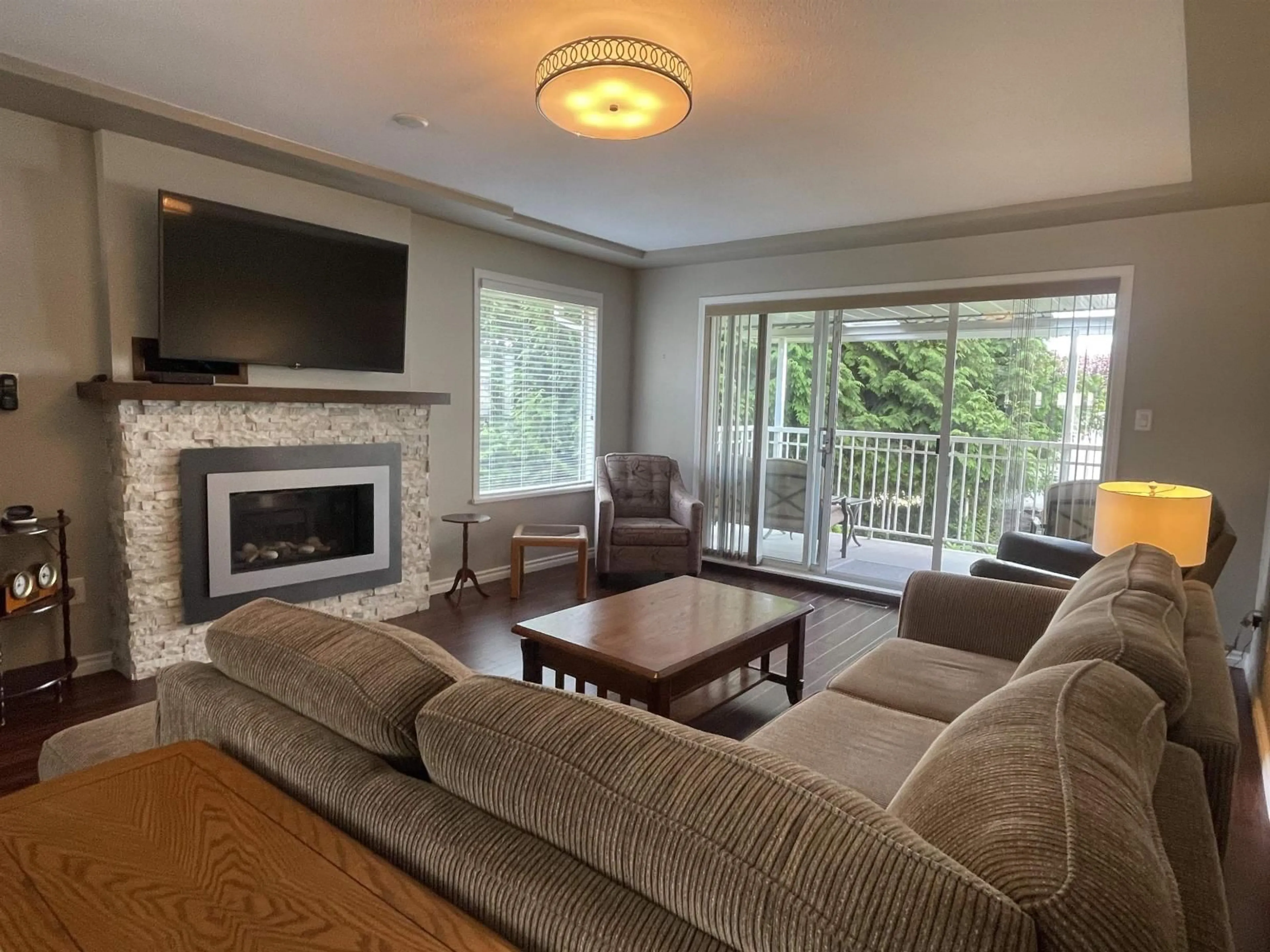 Living room with furniture, unknown for 7 - 3115 TRAFALGAR STREET, Abbotsford British Columbia V2S8C5