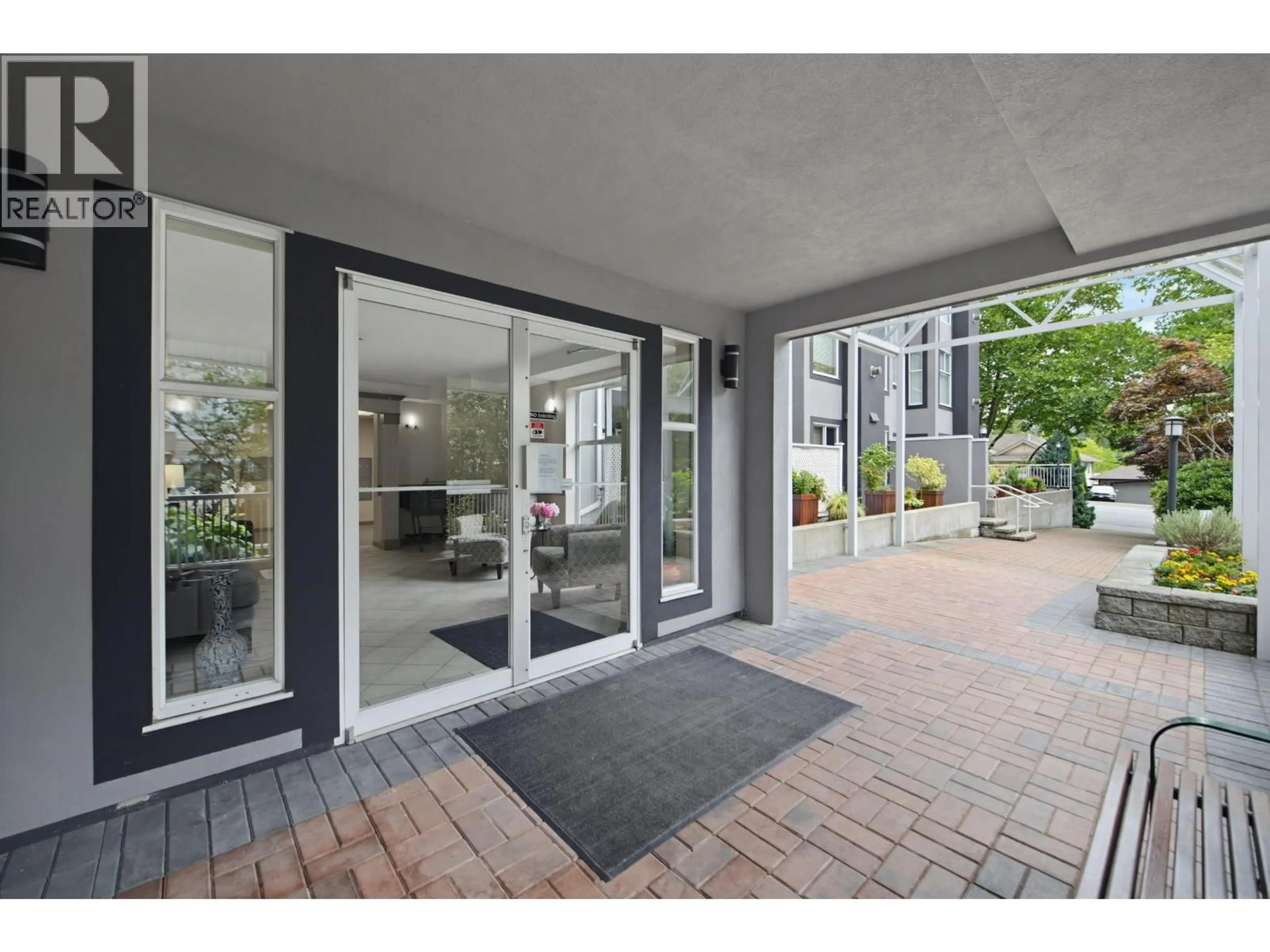 Indoor foyer for 308 - 11609 227 STREET, Maple Ridge British Columbia V2Z2Z9