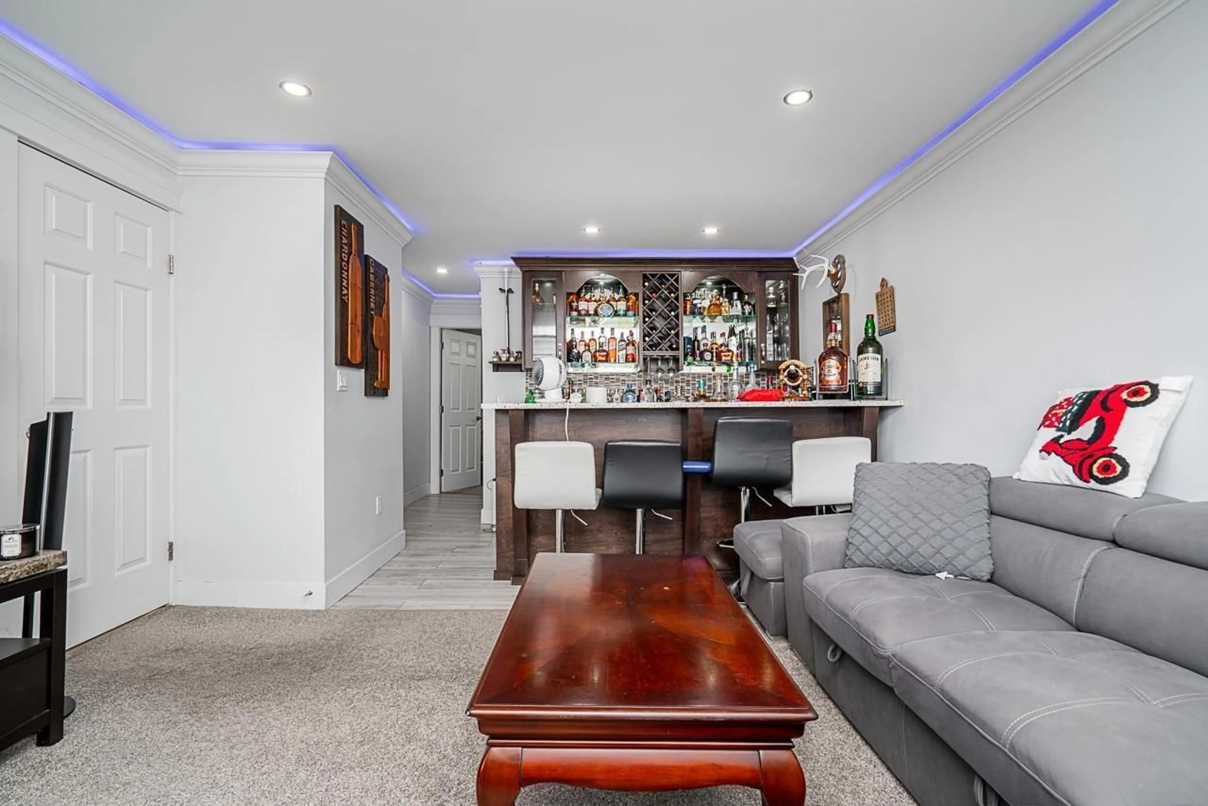 Living room with furniture, unknown for 13398 89 AVENUE, Surrey British Columbia V3V7W1