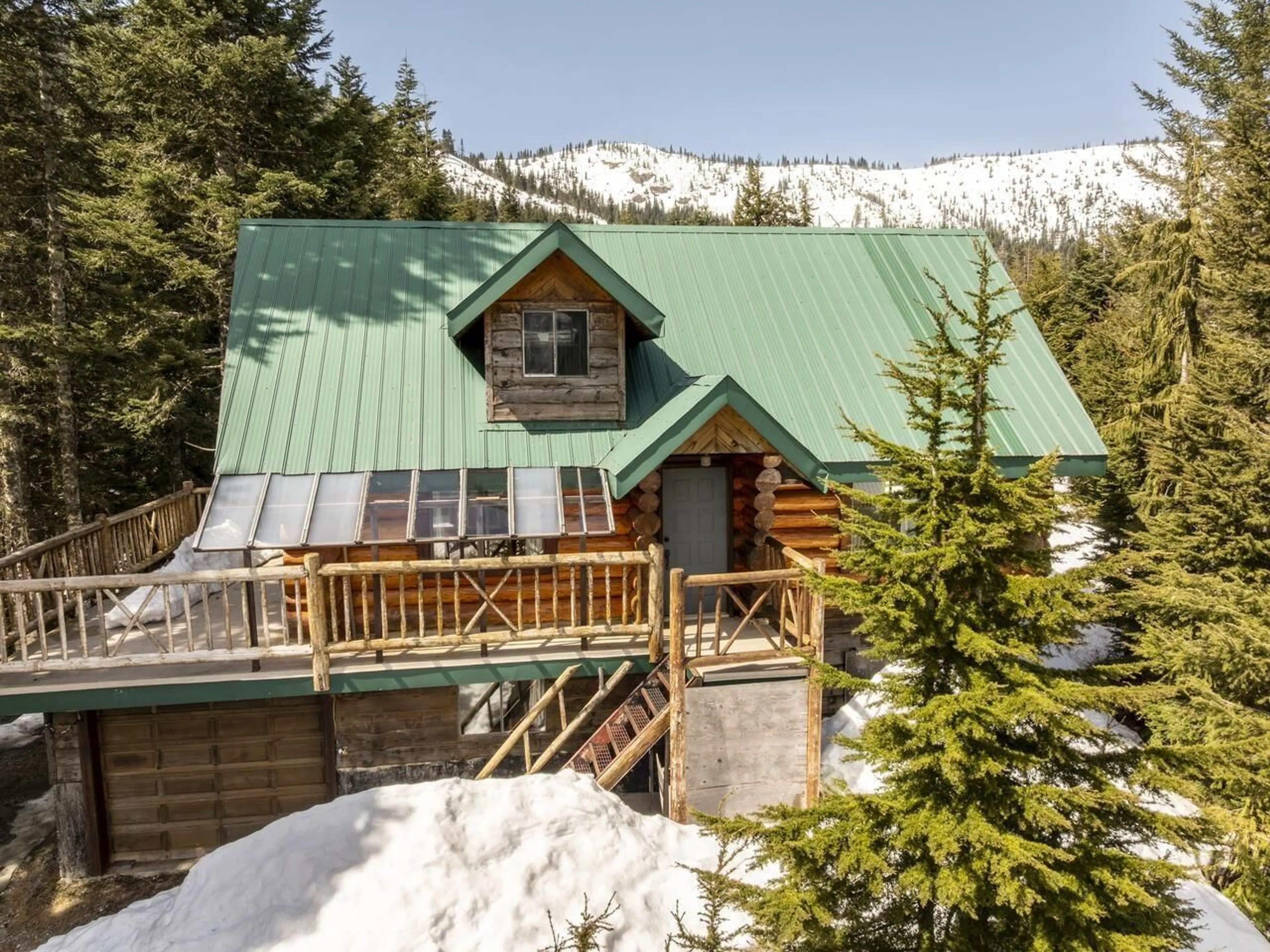 A pic from outside/outdoor area/front of a property/back of a property/a pic from drone, mountain view for 20807 SAKWI CREEK ROAD, Mission British Columbia V0M1A1