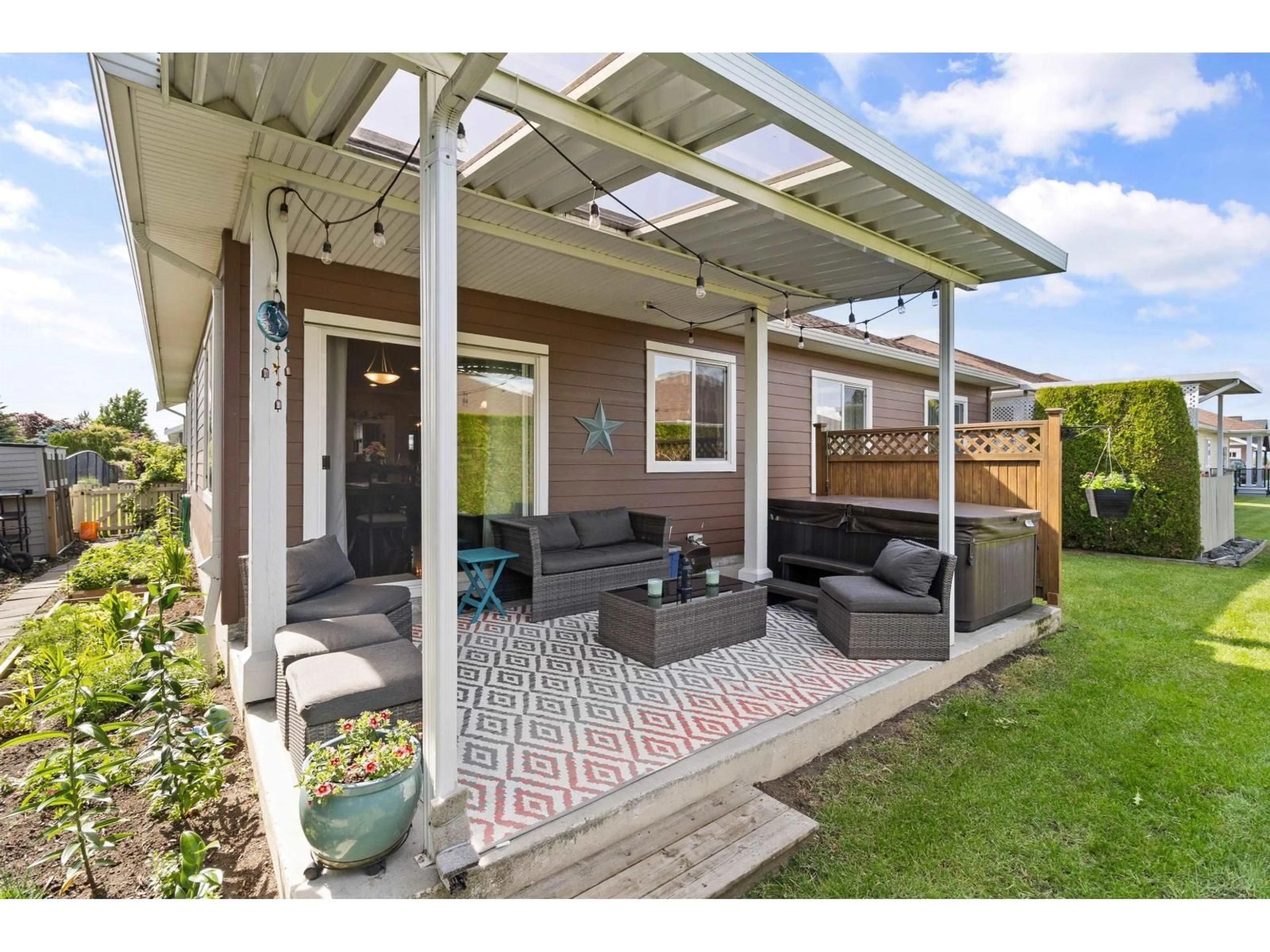 Patio, street for 64 - 7600 CHILLIWACK RIVER ROAD, Chilliwack British Columbia V2R3Z6