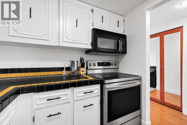 107 - 9700 GLENACRES DRIVE, Richmond 5