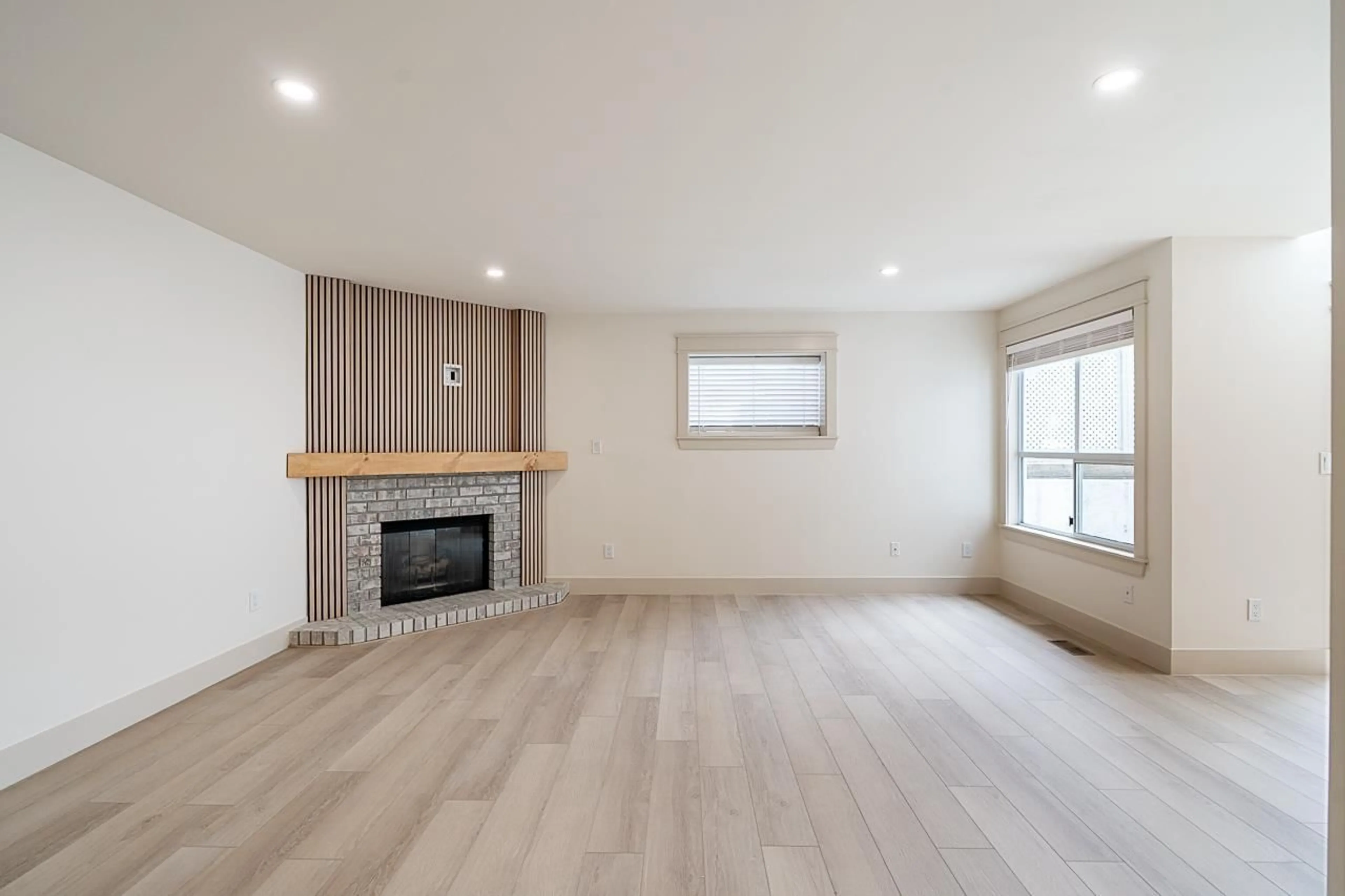 A pic of a room for 1304 - 21937 48 AVENUE, Langley British Columbia V3A8C3