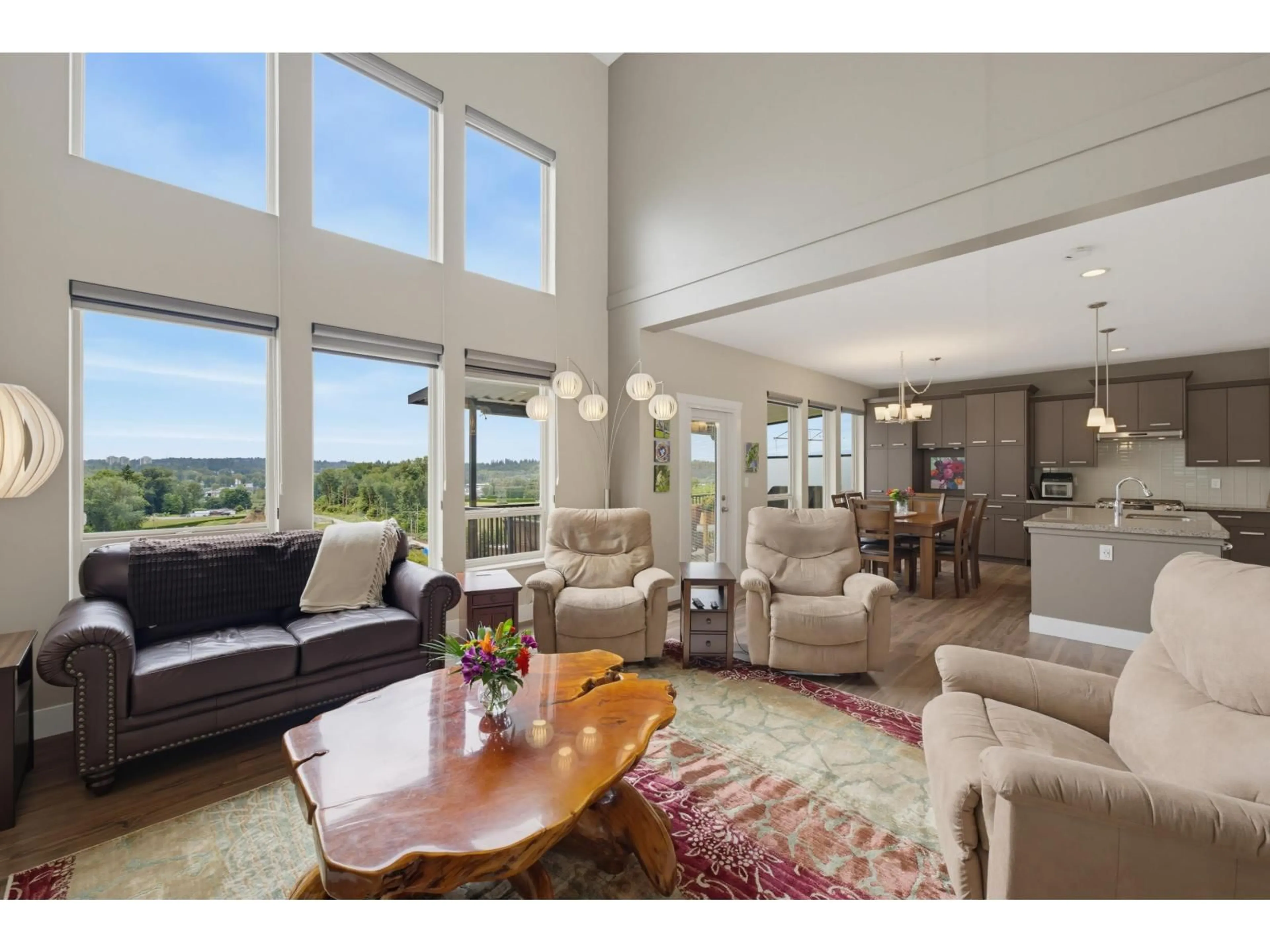 Living room with furniture, unknown for 3167 LUKIV TERRACE, Abbotsford British Columbia V2S0E5