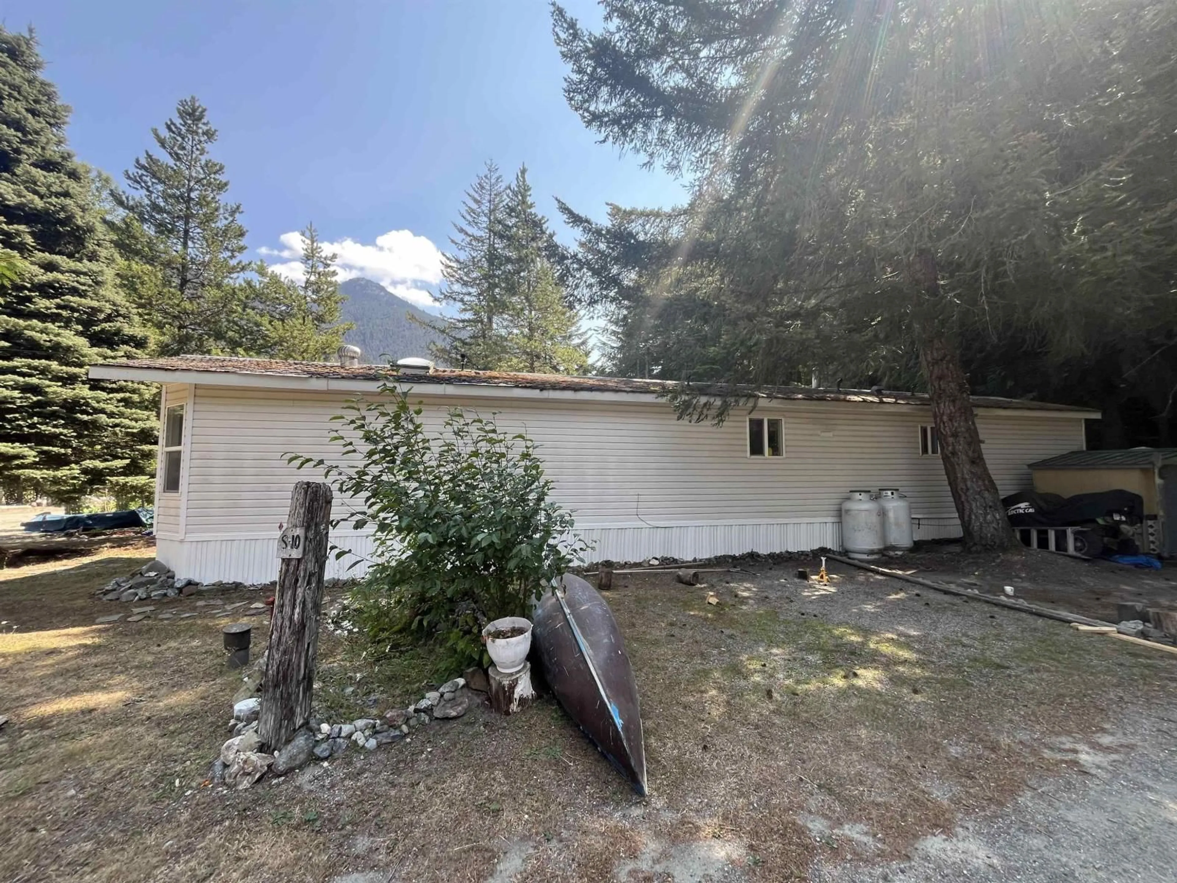 A pic from outside/outdoor area/front of a property/back of a property/a pic from drone, mountain view for 10 - 71881 SUMALLO ROAD, Sunshine Valley British Columbia V0X1L5
