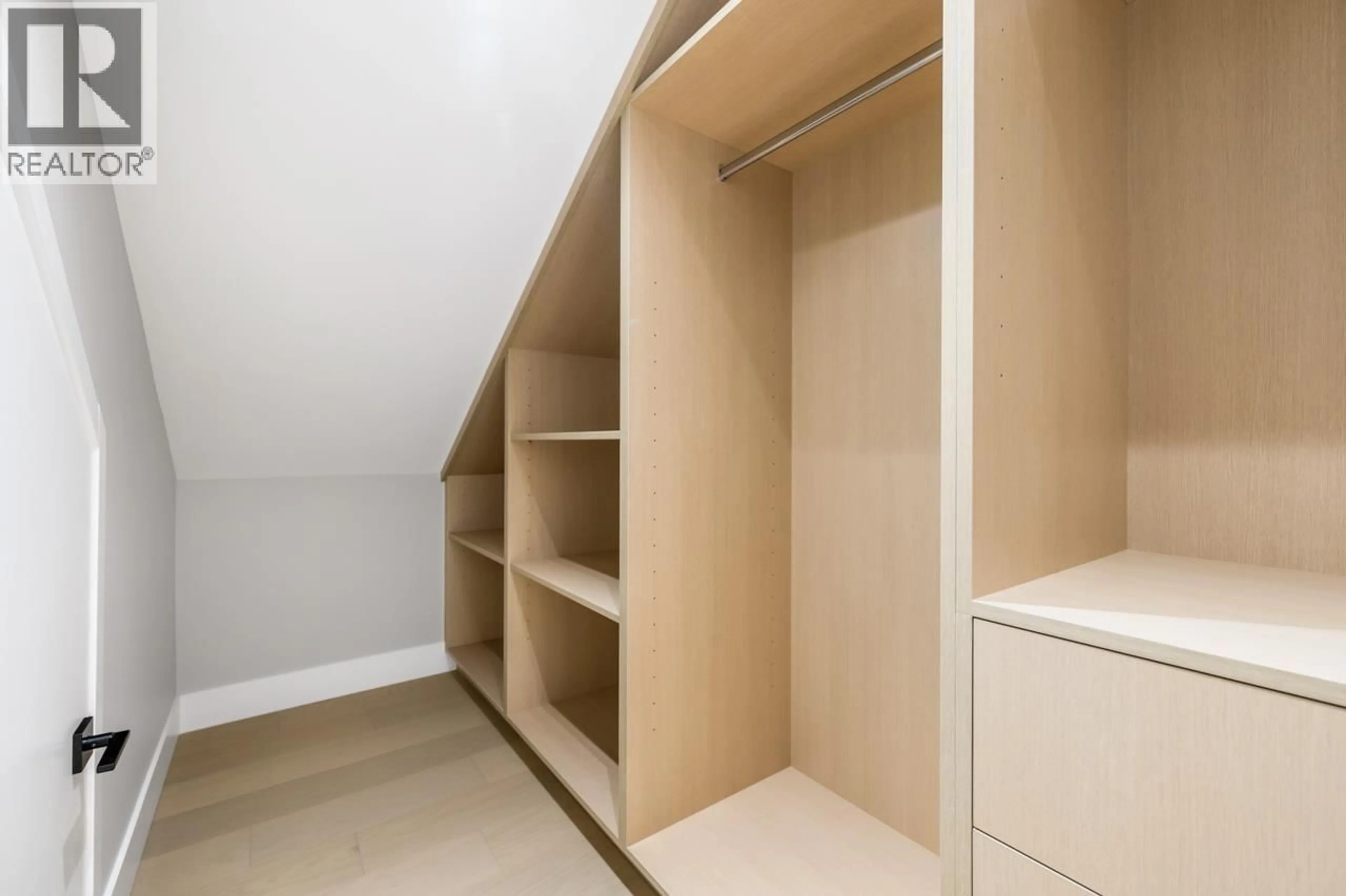 Storage room or clothes room or walk-in closet for 1 - 3771 KING EDWARD AVENUE, Vancouver British Columbia V6S1M8